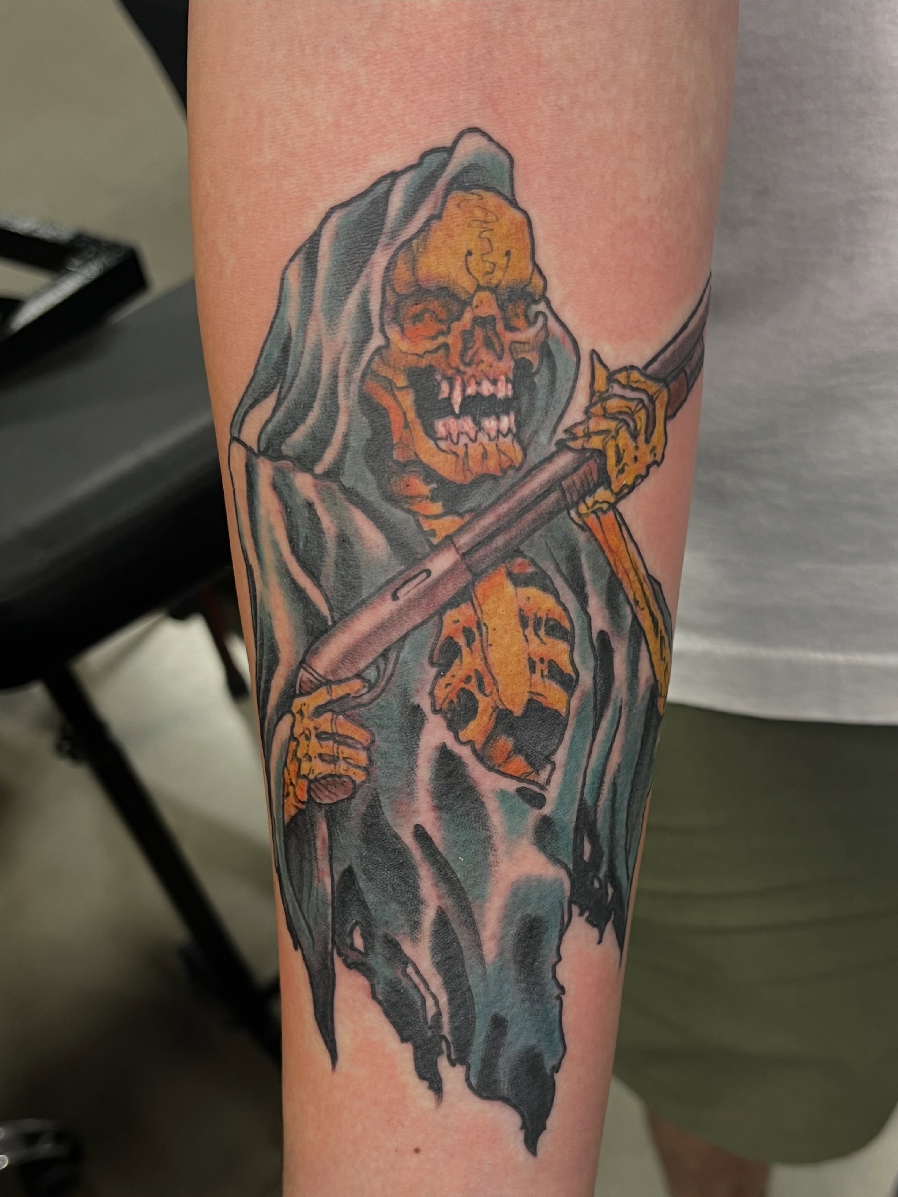 Tattoo by @edflorestattoo — american_traditional