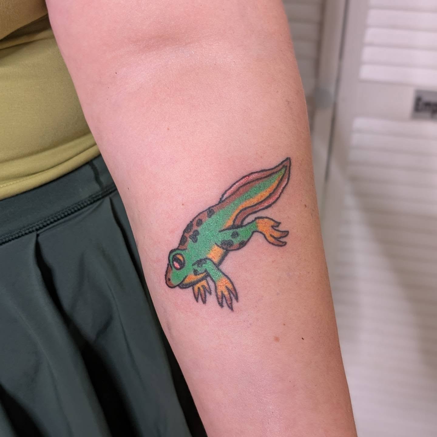 Lizard new school tattoo on the forearm by Jon Sedor