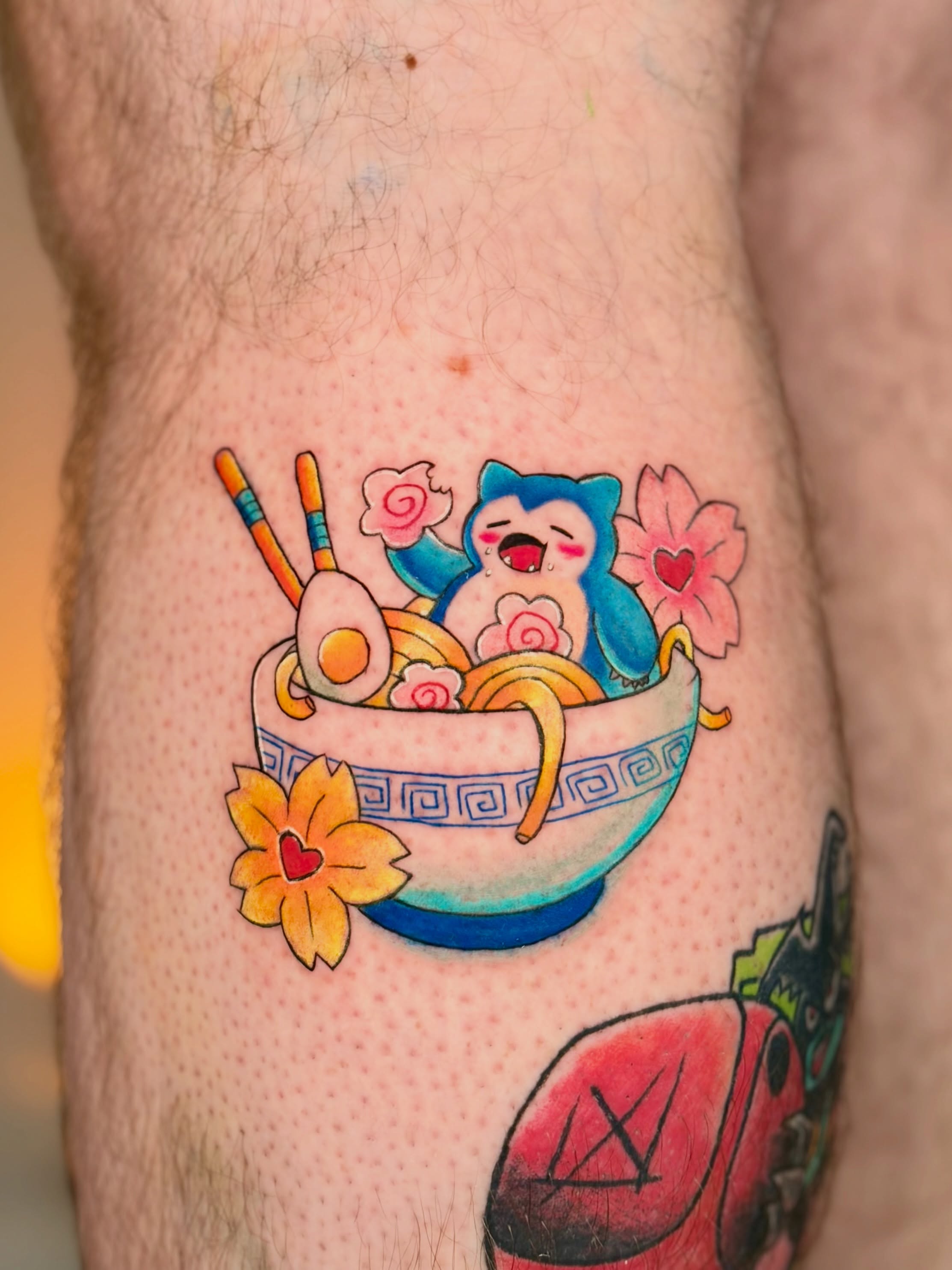 Ramen bowl with character new school tattoo on the thigh by Quinn ᶻ 𝗓 𐰁 .ᐟ, Charlotte, North Carolina
