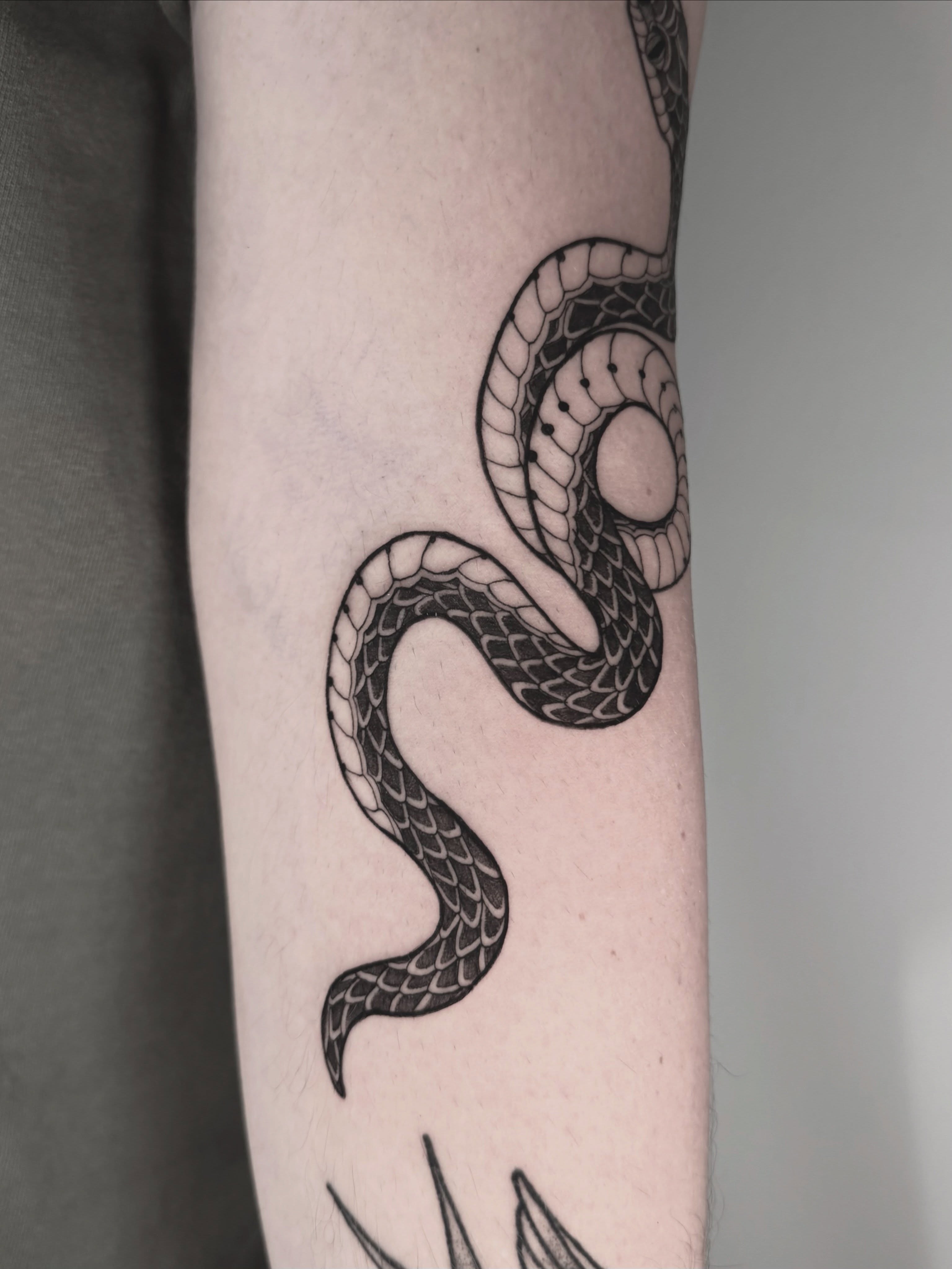 Tattoo by @katepenntattoos โ black_and_grey
