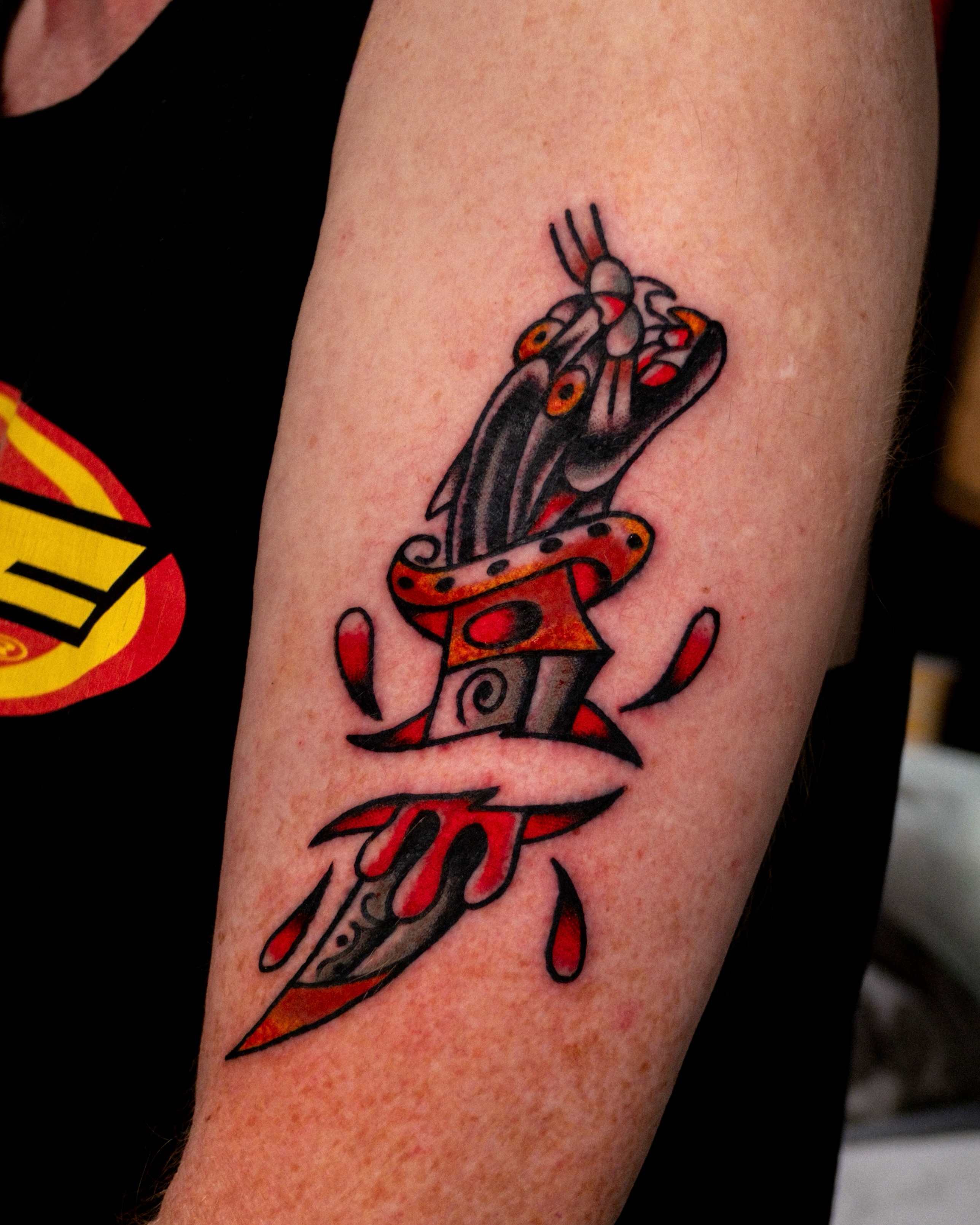 Tattoo by @juliancallejas — american_traditional