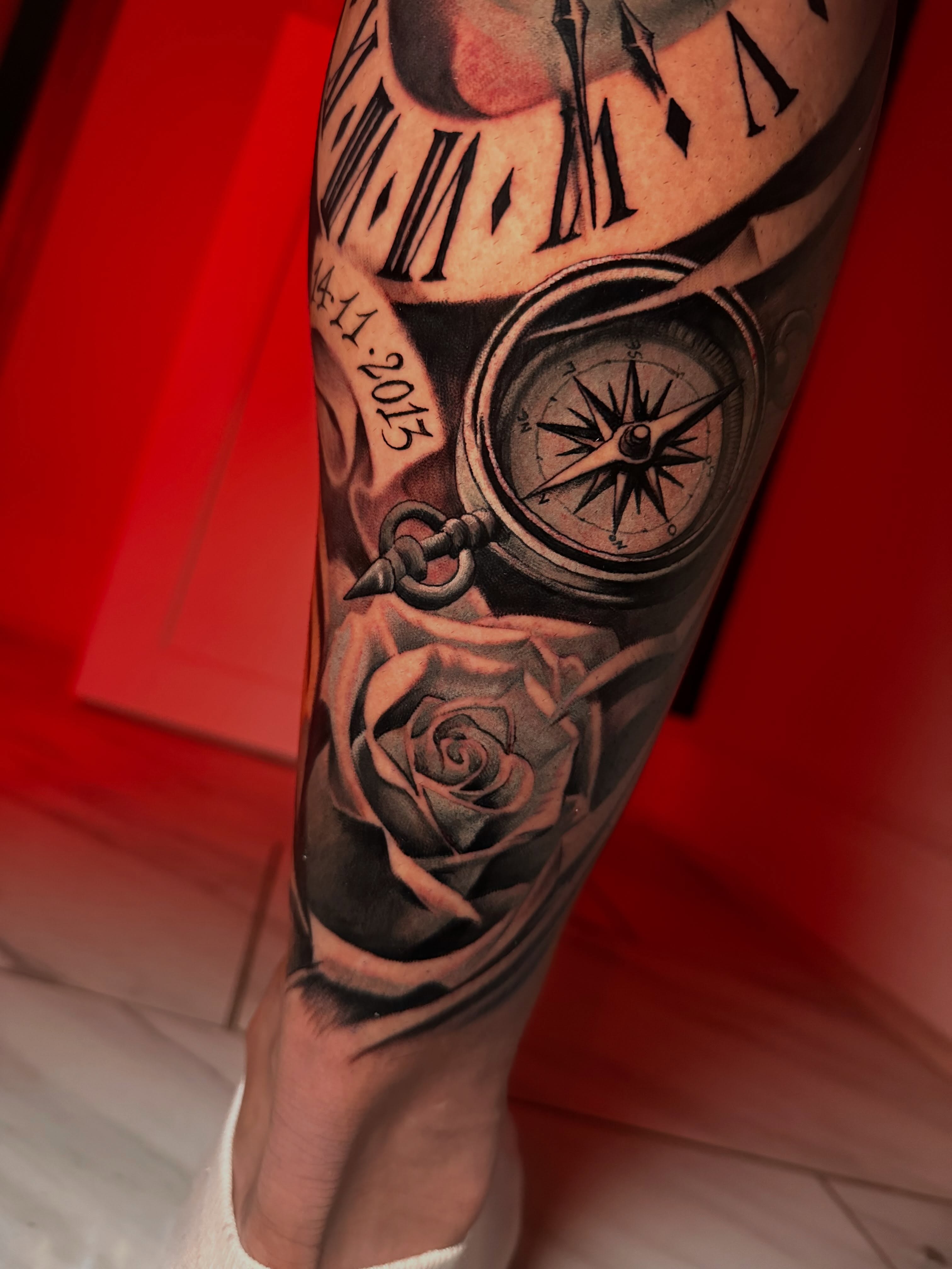 Tattoo by @markink__ β black_and_grey, realism