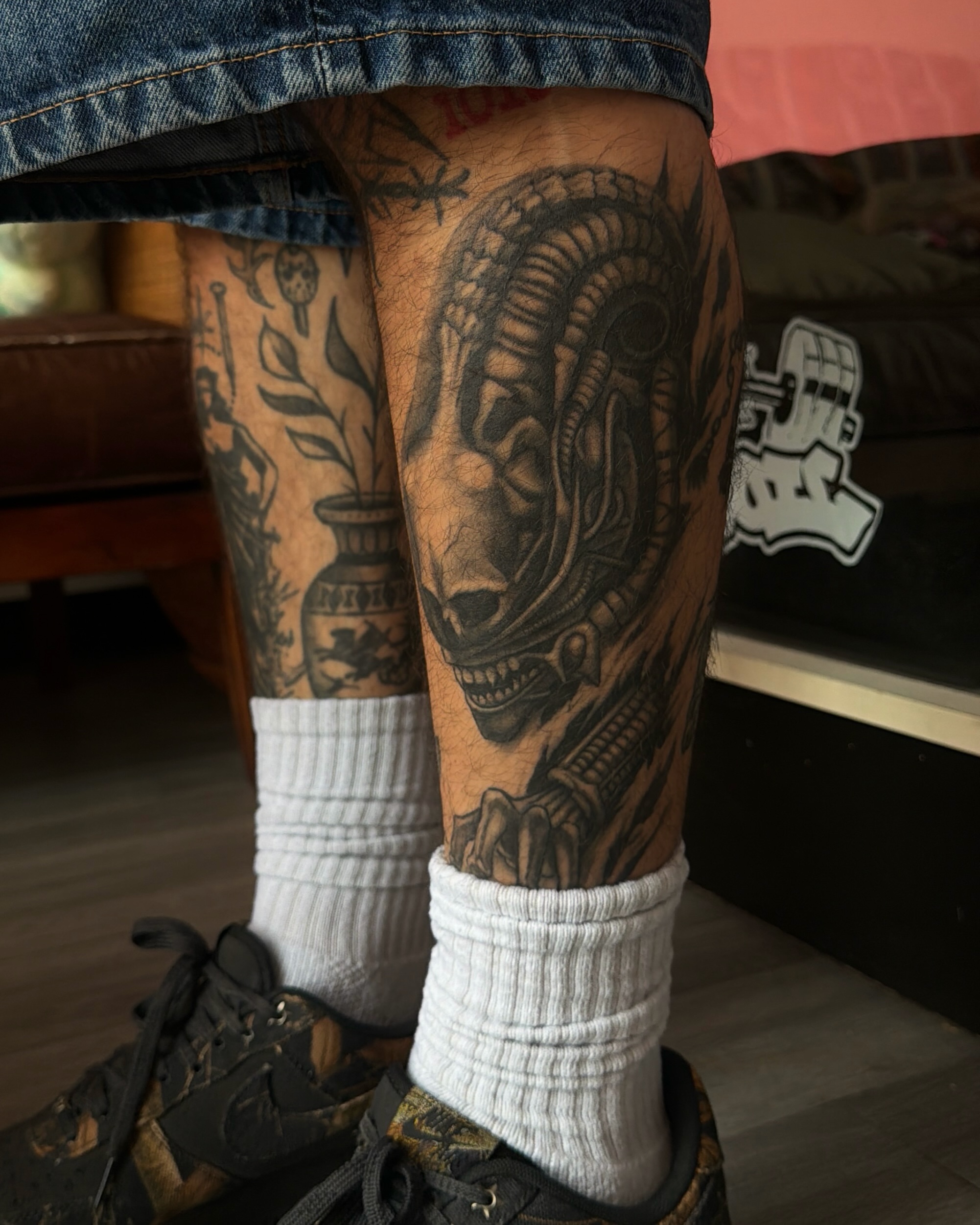 Alien head realism tattoo on the leg by ☆ Kelly ☆