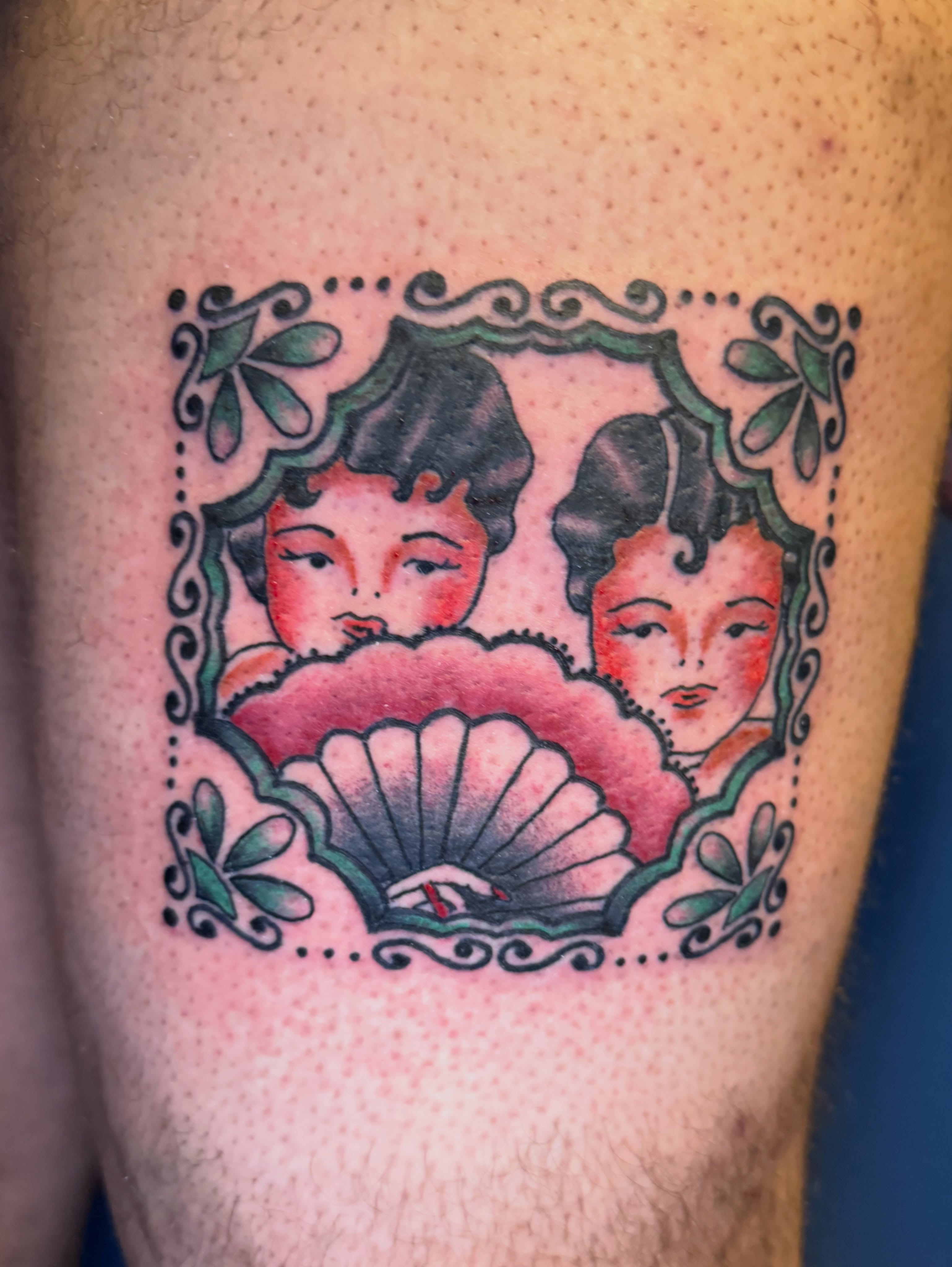 Geisha American traditional tattoo on the thigh by Maggie De La Torre ๐ณ๏ธโโง๏ธ๐ฒ๐ฝ