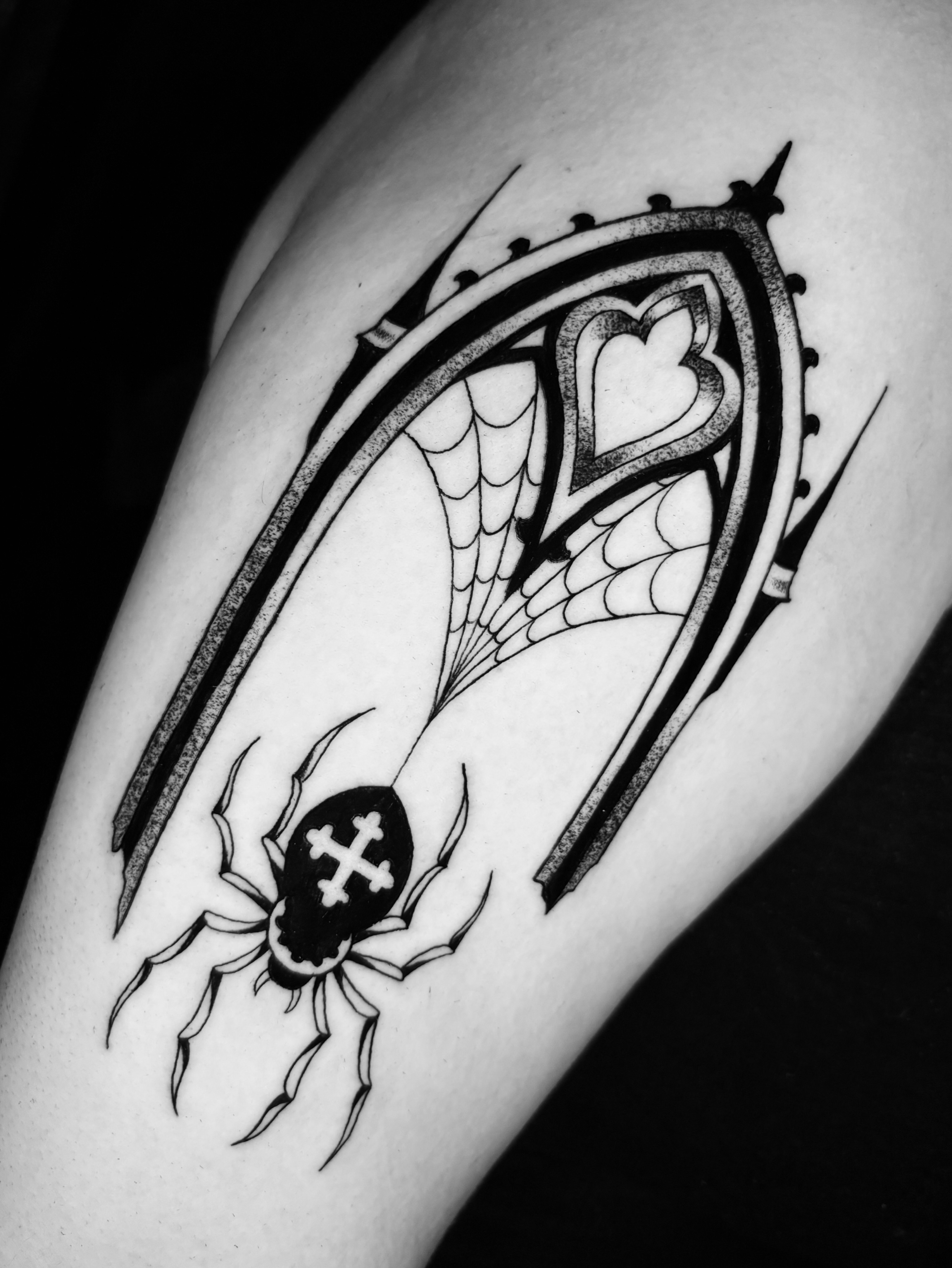 Tattoo by @call.me.crybabyy — black_and_grey
