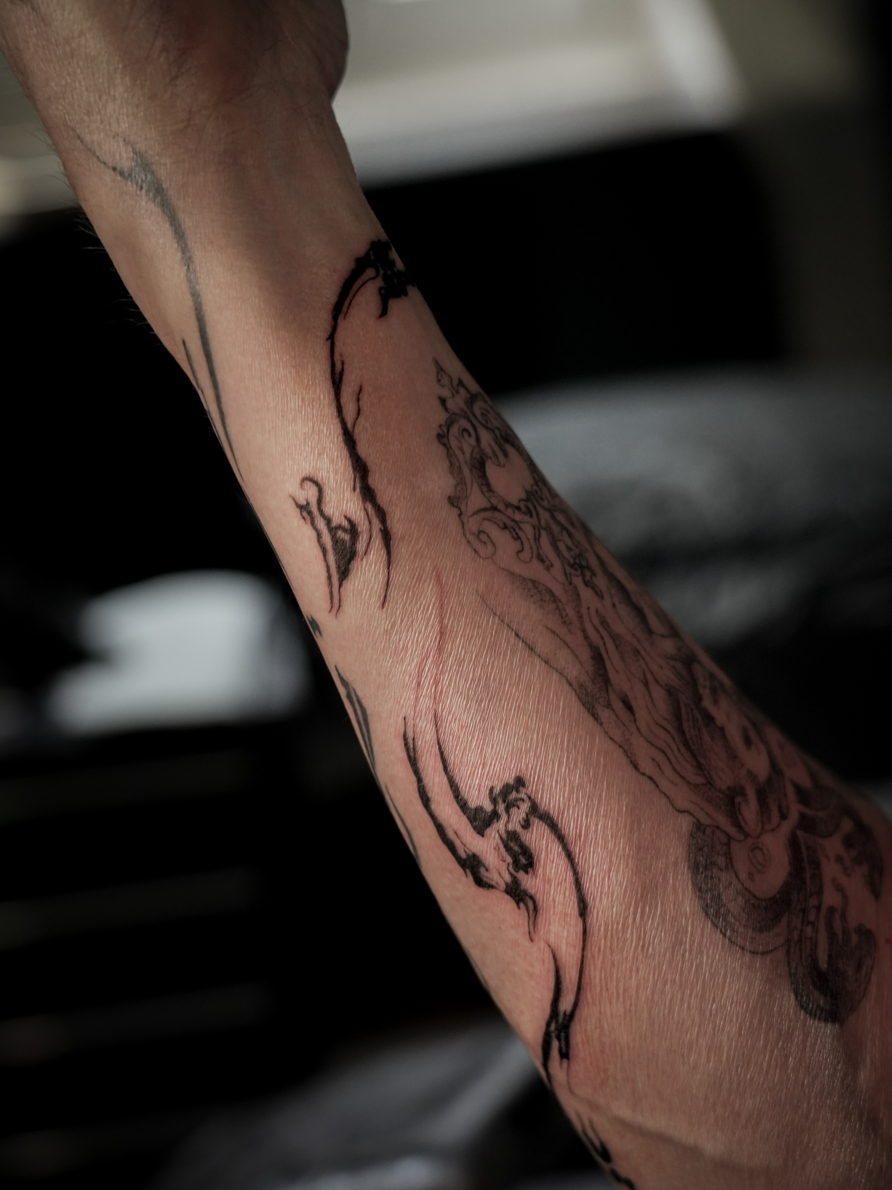 Tattoo by @tomtranchina โ black_and_grey