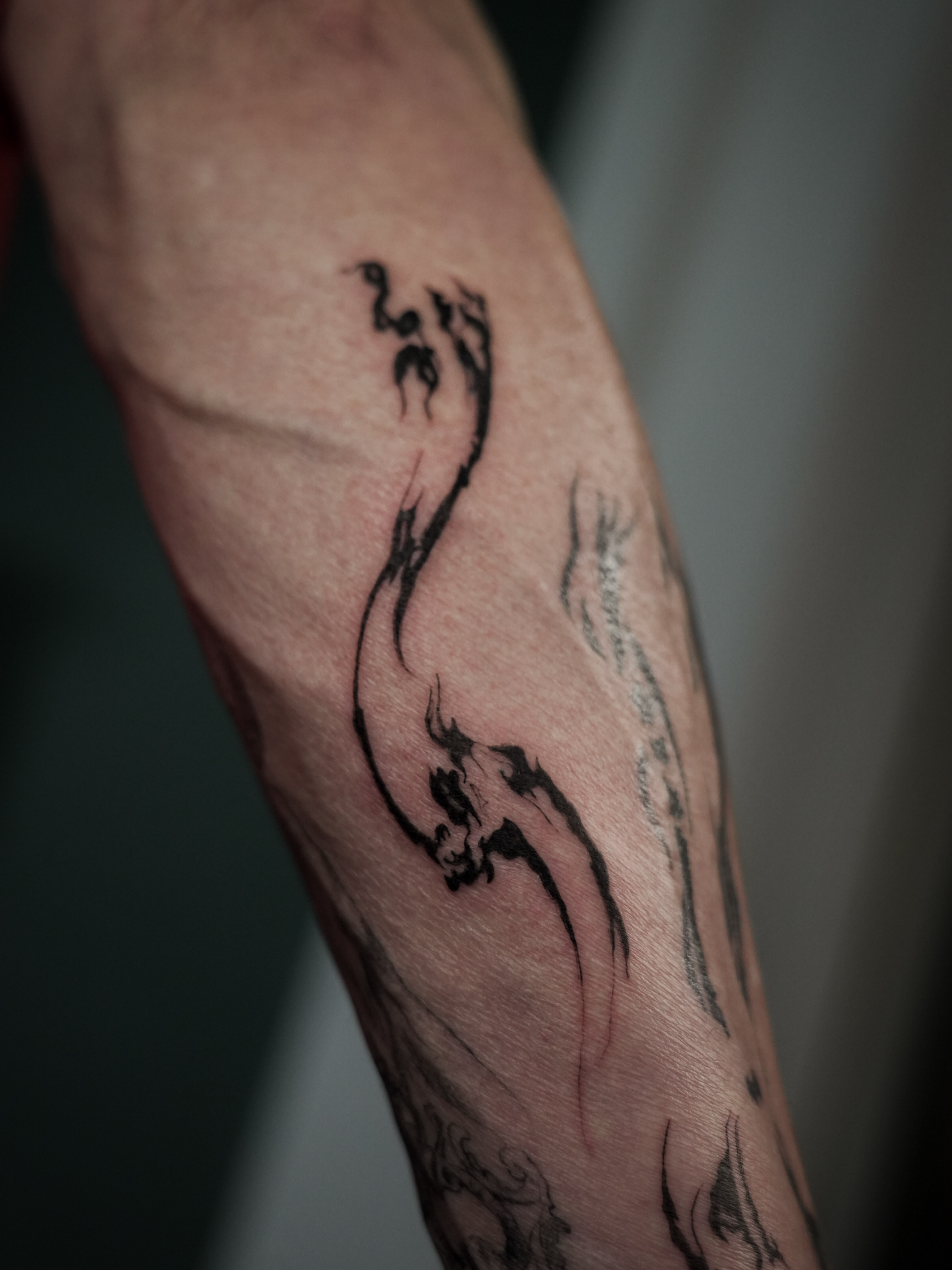Tattoo by @tomtranchina โ black_and_grey