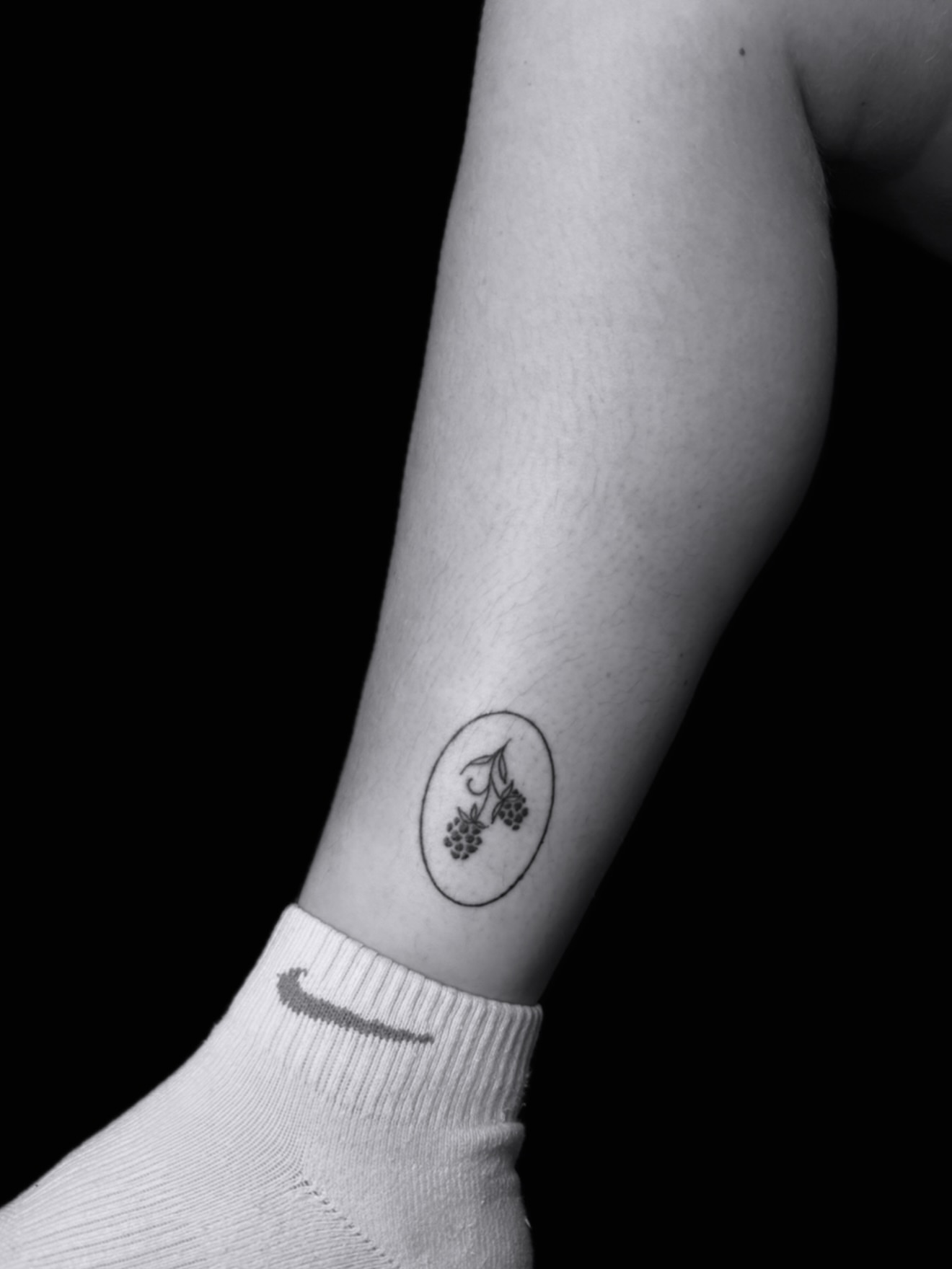 Tattoo by @tiff_for_tatts — minimalist