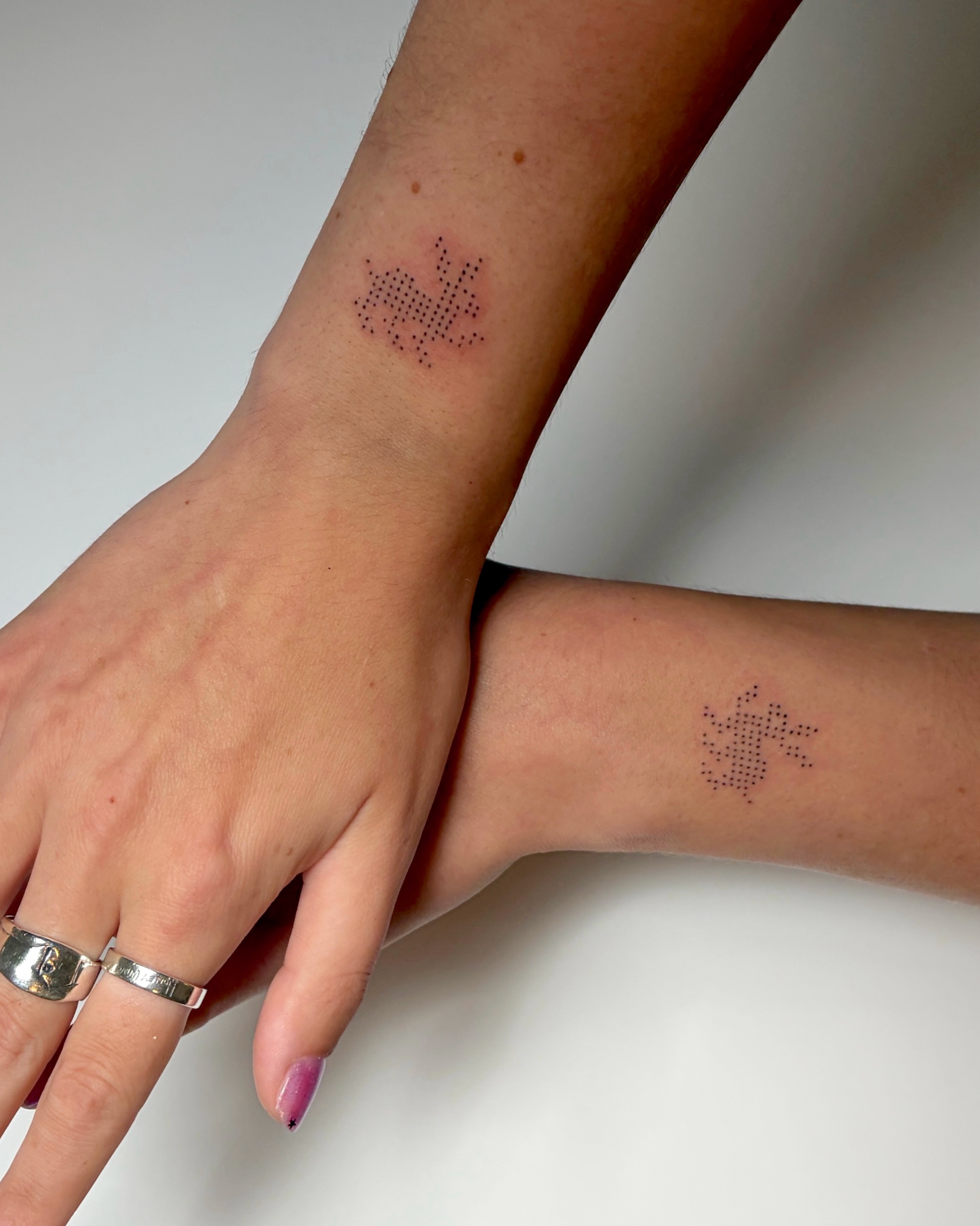 Dotwork star dotwork tattoo on the forearm by alli ミ☆
