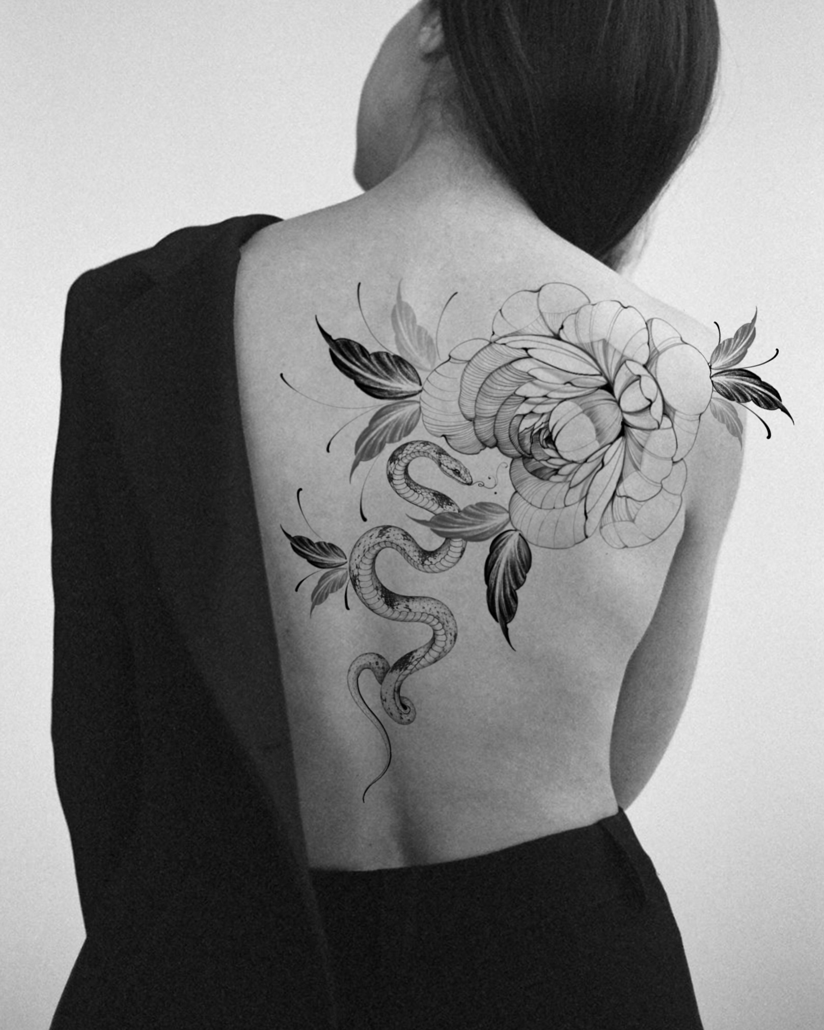 Tattoo by @zali__tattoo — black_and_grey