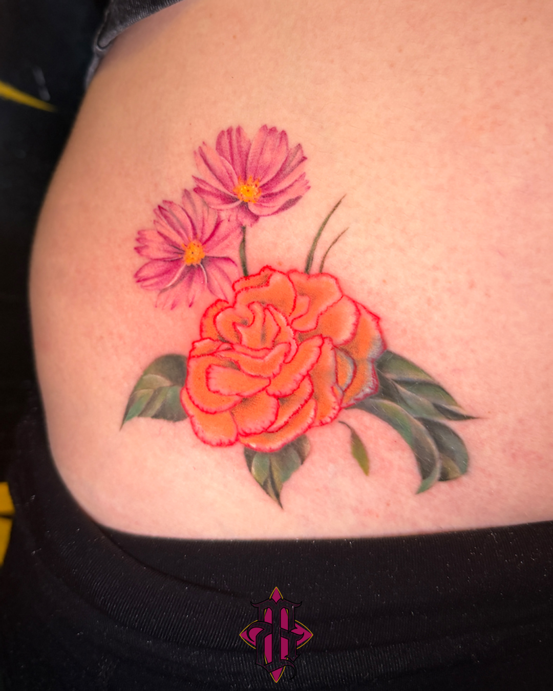 Flowers realism tattoo on the thigh by BRIK RANGEL - Tattoo Artist