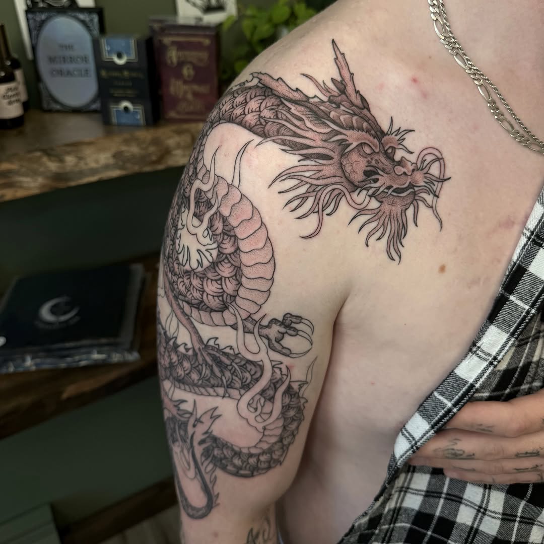 Tattoo by @copaceticink — black_and_grey