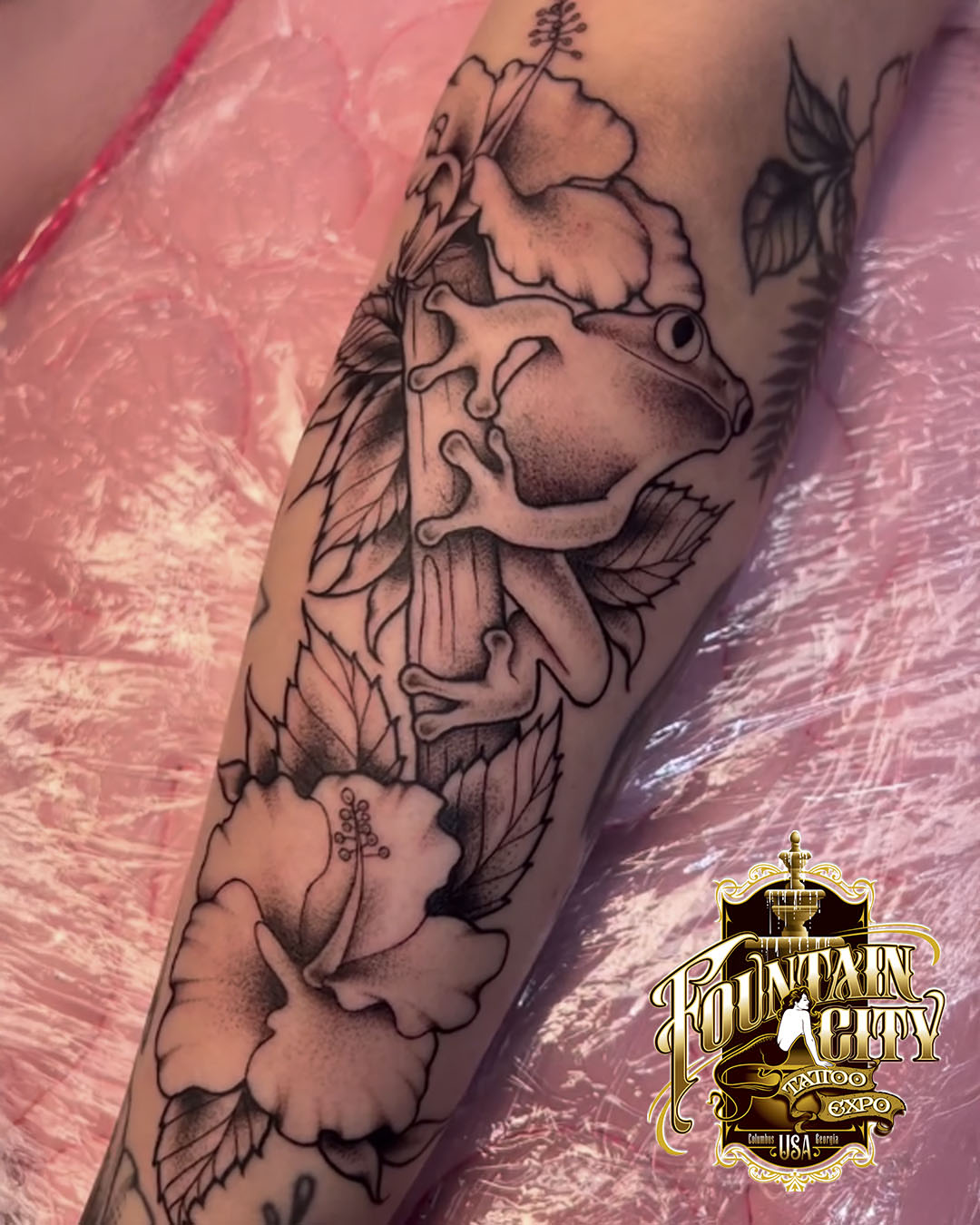 Tattoo by @queenetattoos — black_and_grey, realism