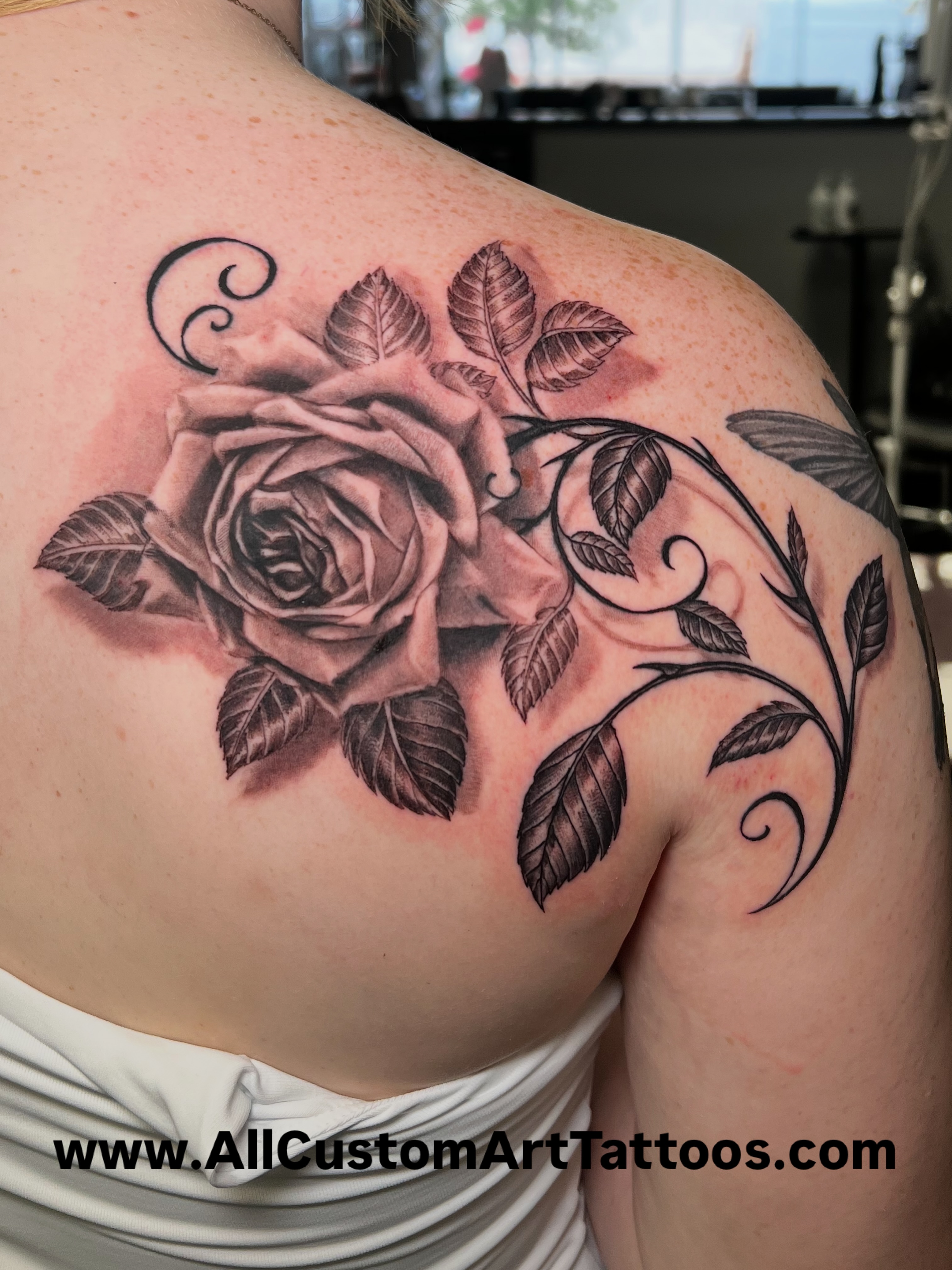 Rose realism tattoo on the shoulder by Rafael Marte, White Plains, New York