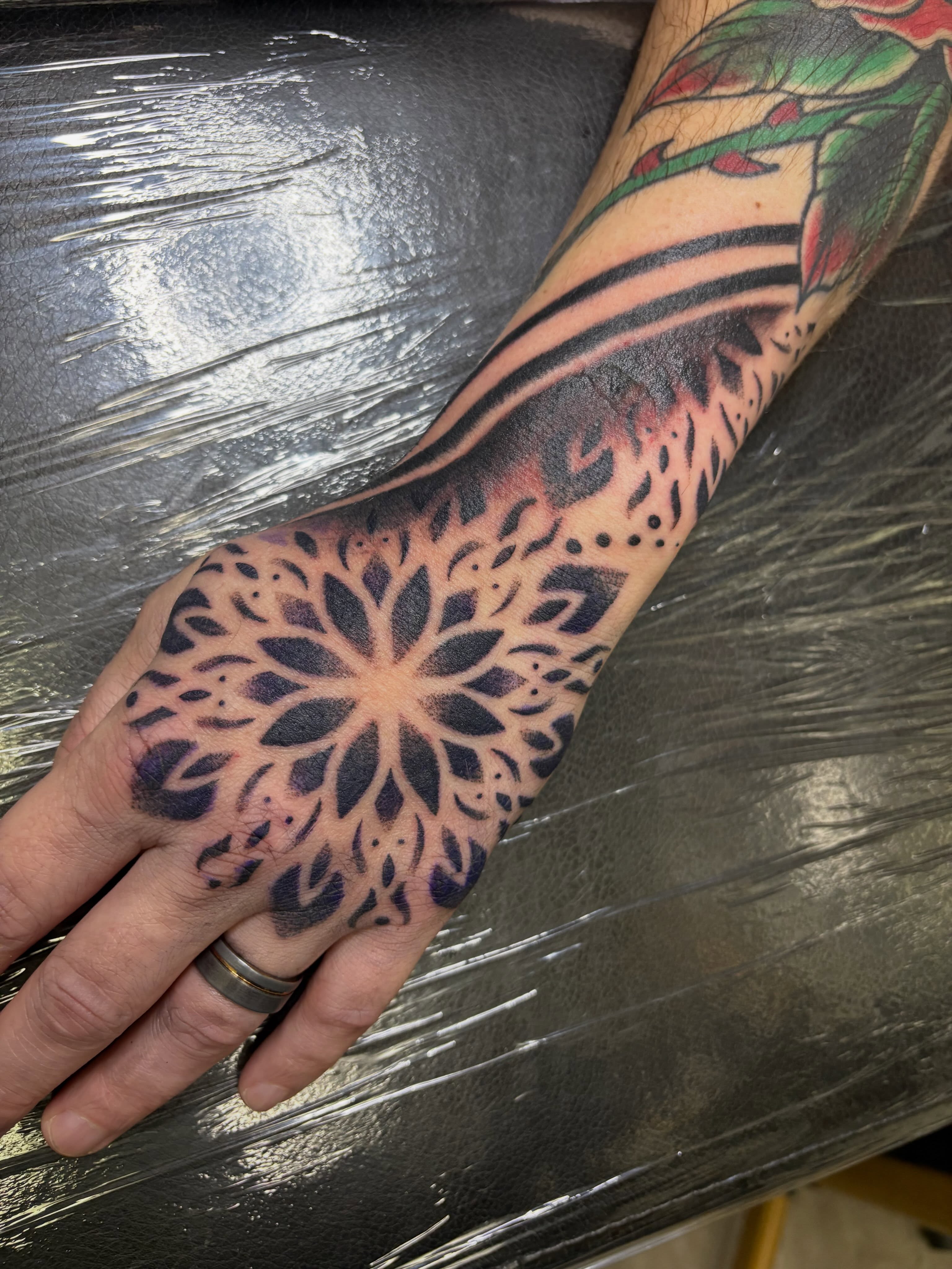 Tattoo by @juliebirdtattoos β geometric