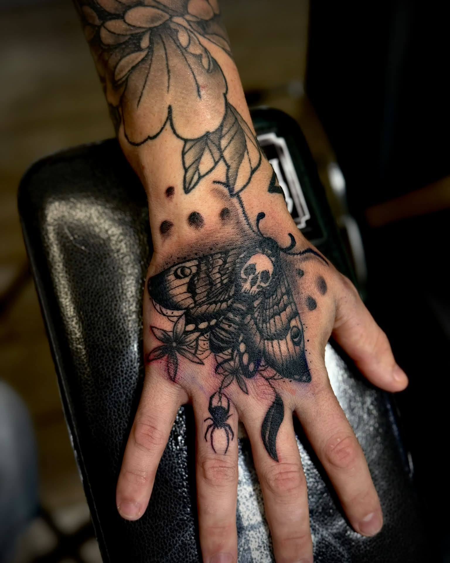Tattoo by @tattoos_by_sean_michael — black_and_grey, trash_polka