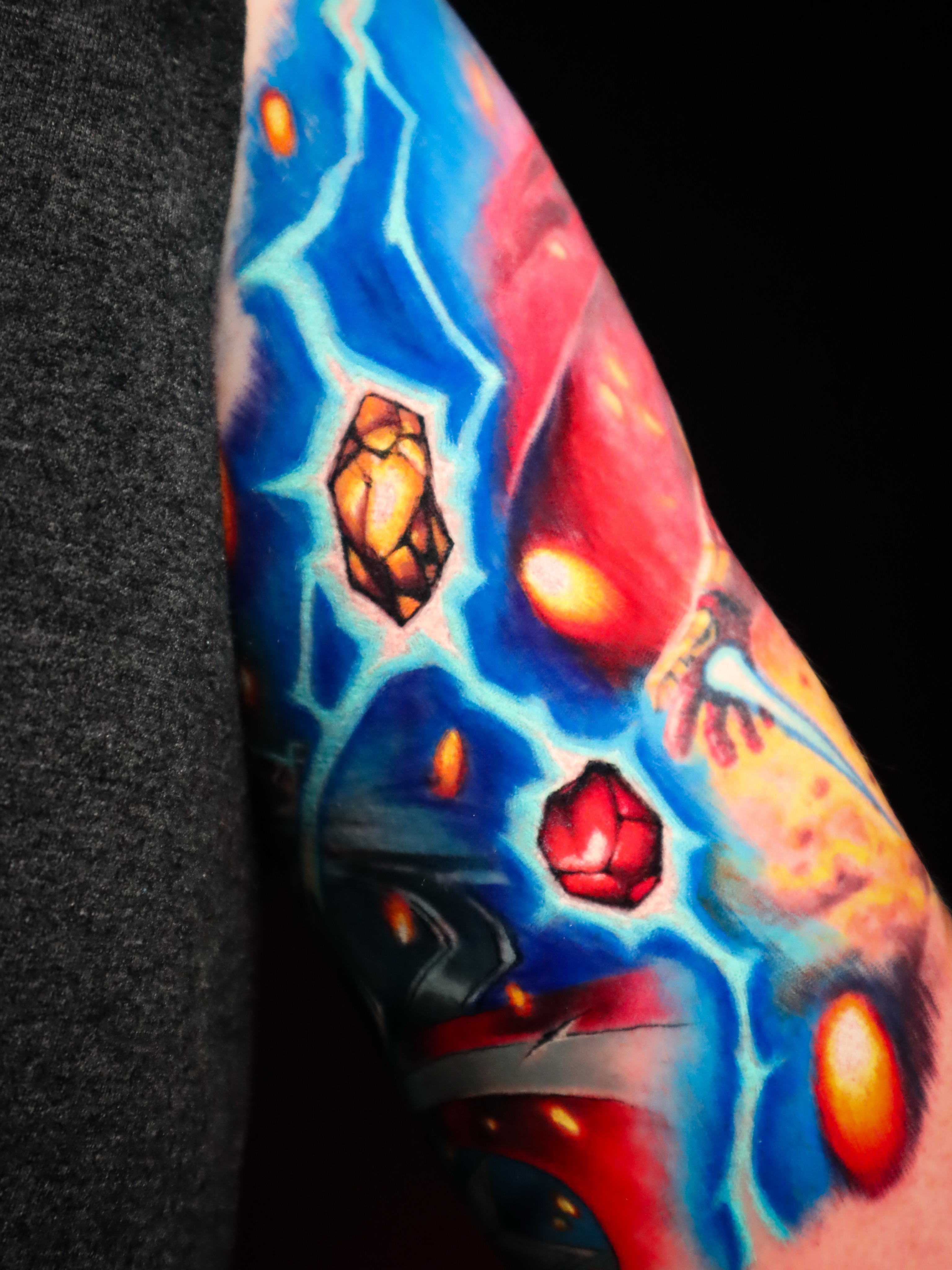 Tattoo by @jesusblones — realism, dotwork