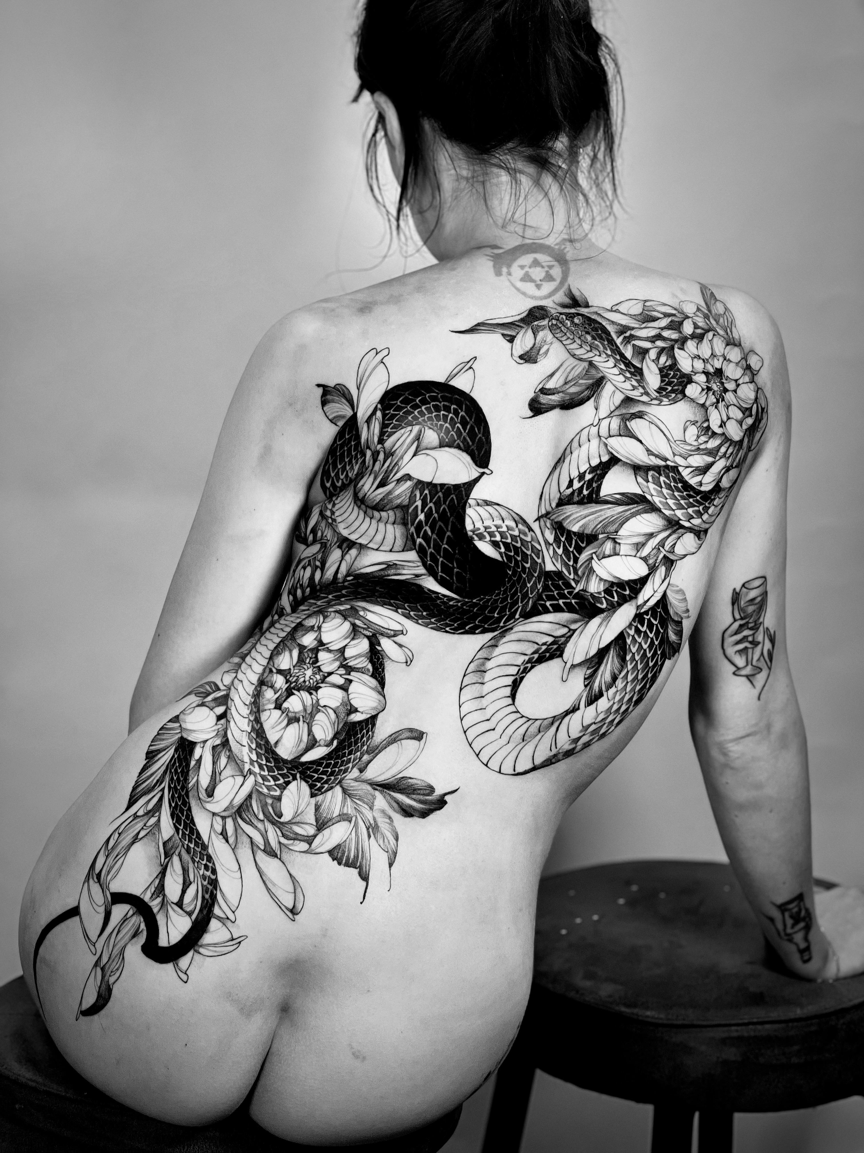 Tattoo by @72_blk — black_and_grey, japanese_irezumi