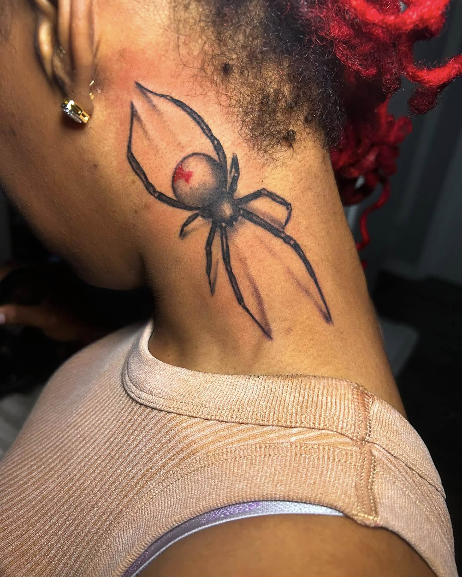 Spider realism tattoo on the neck by Ferlandis Fitch, Long Beach, California