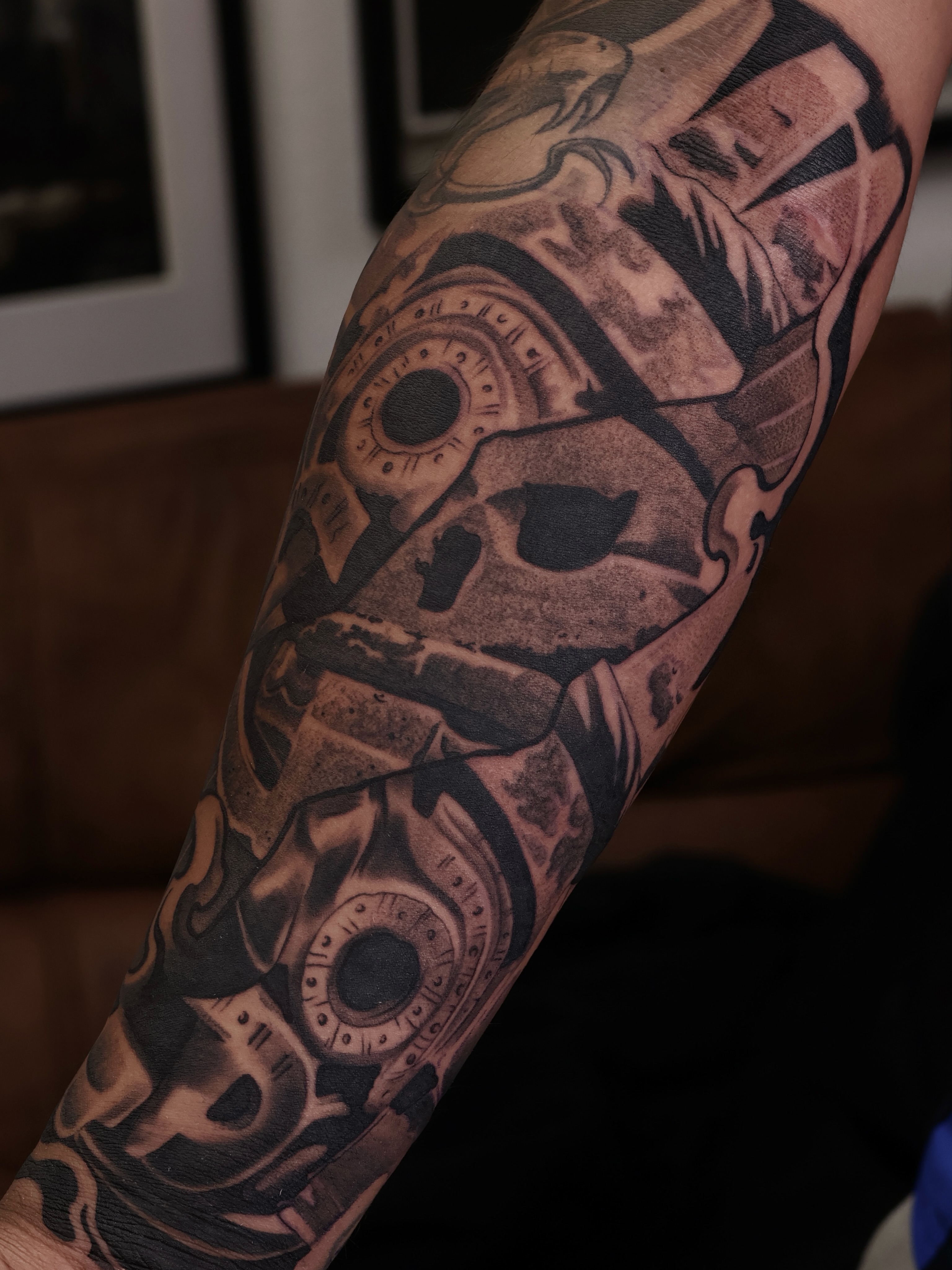 Mechanical gears realism tattoo on the forearm by San Diego Tattoo Artist