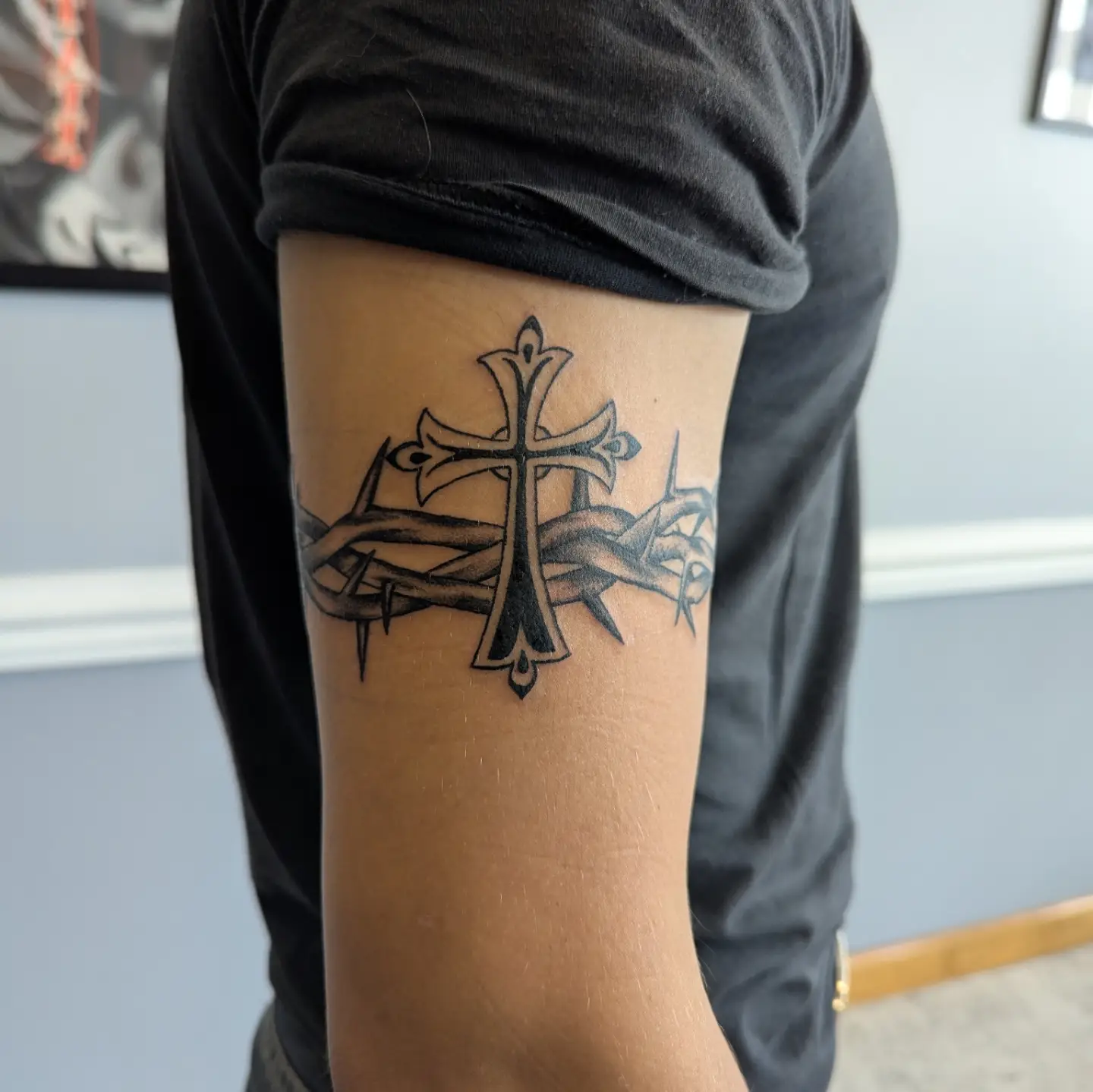 Tattoo by @permanentpicturestattoo โ black_and_grey