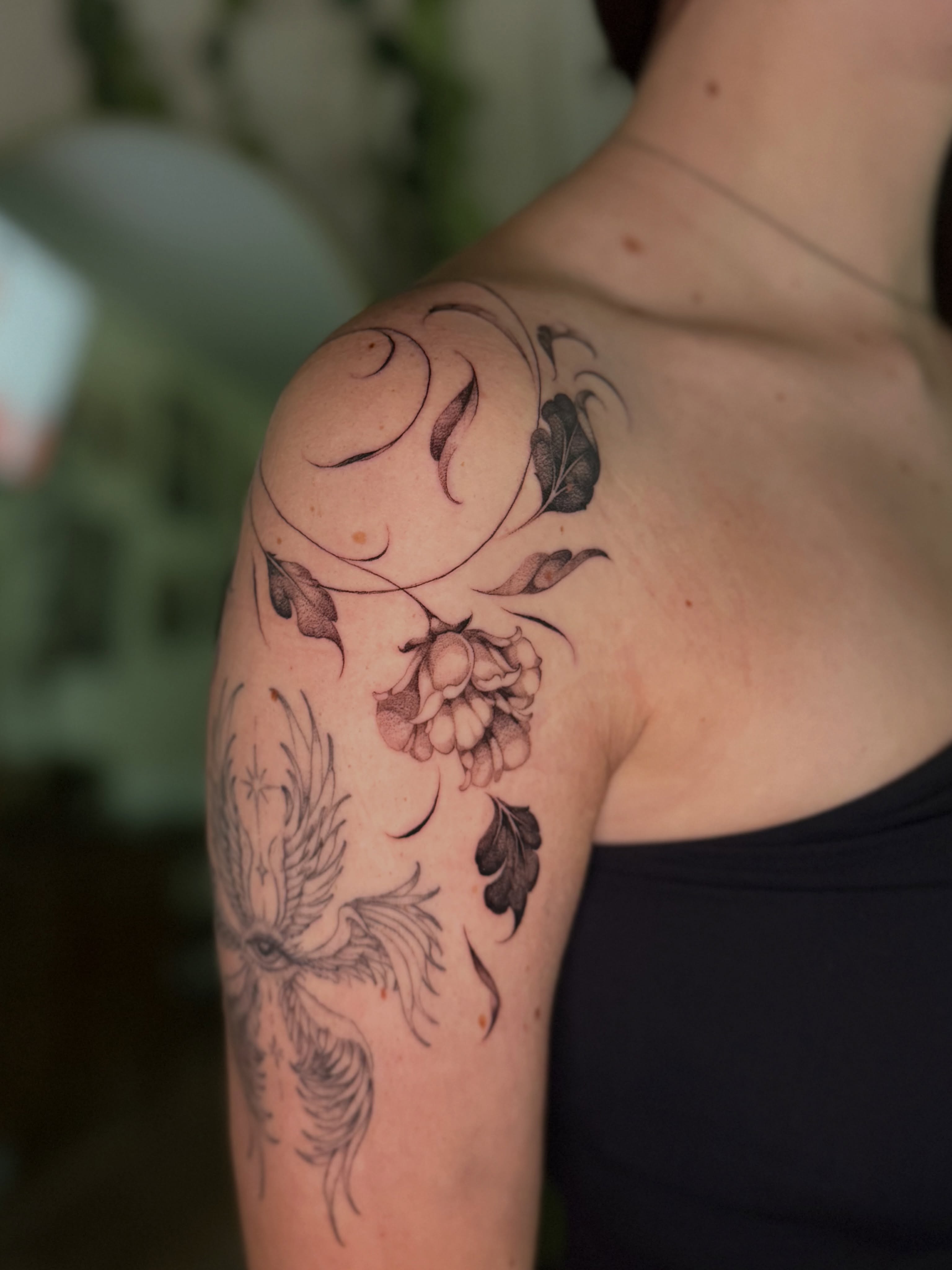 Peony and bird black and grey tattoo on the shoulder by Chiah