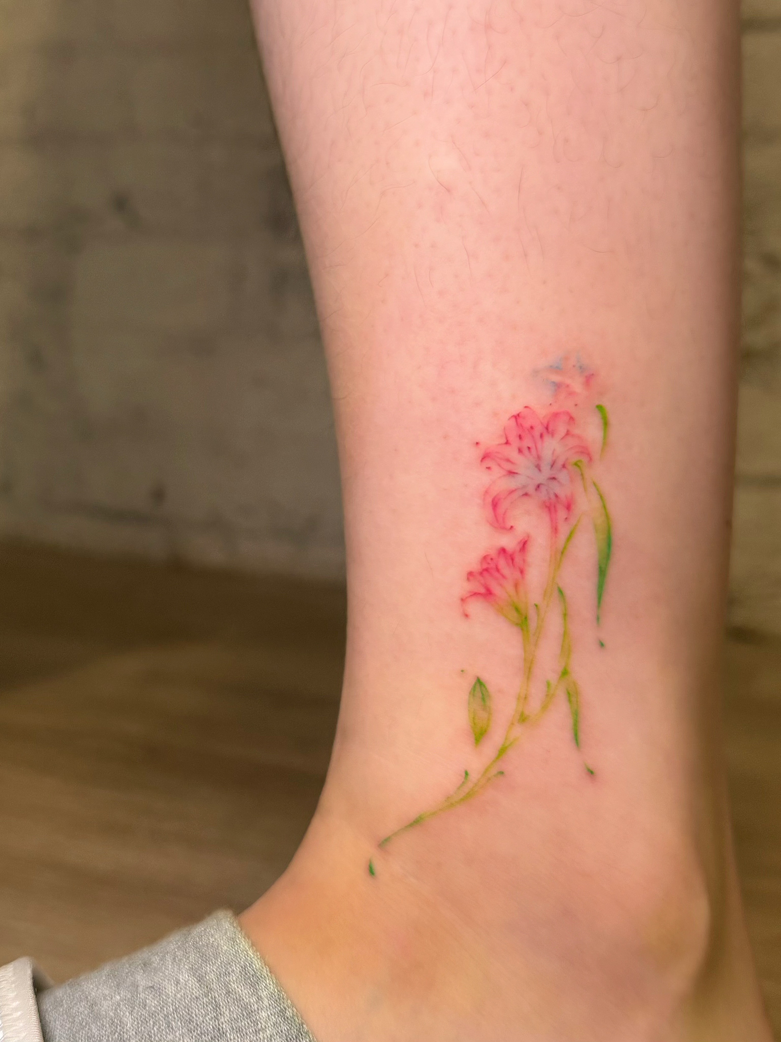 Tattoo by @ta2_echo โ watercolor