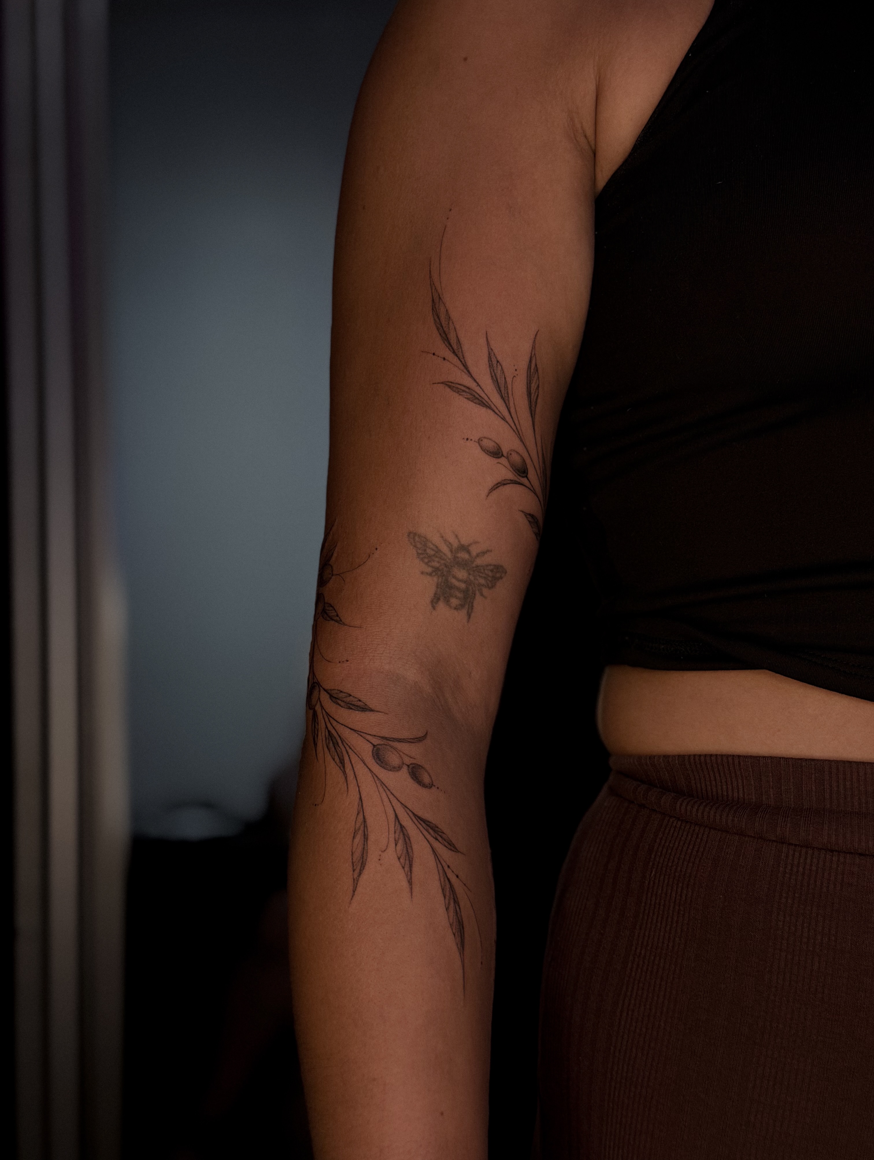 Tattoo by @yourdarkstory — black_and_grey