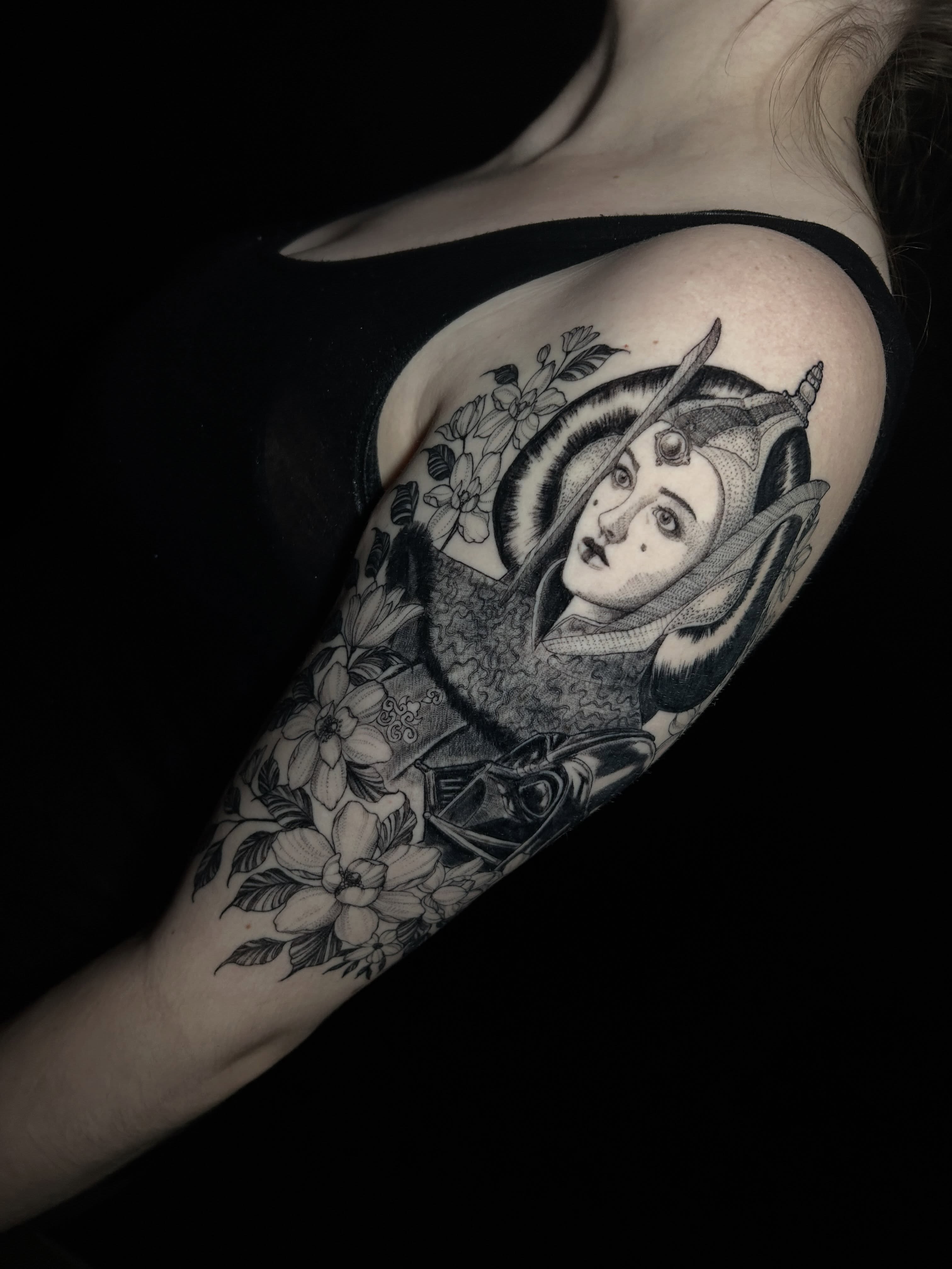 Tattoo by @ashleemshar — black_and_grey, realism