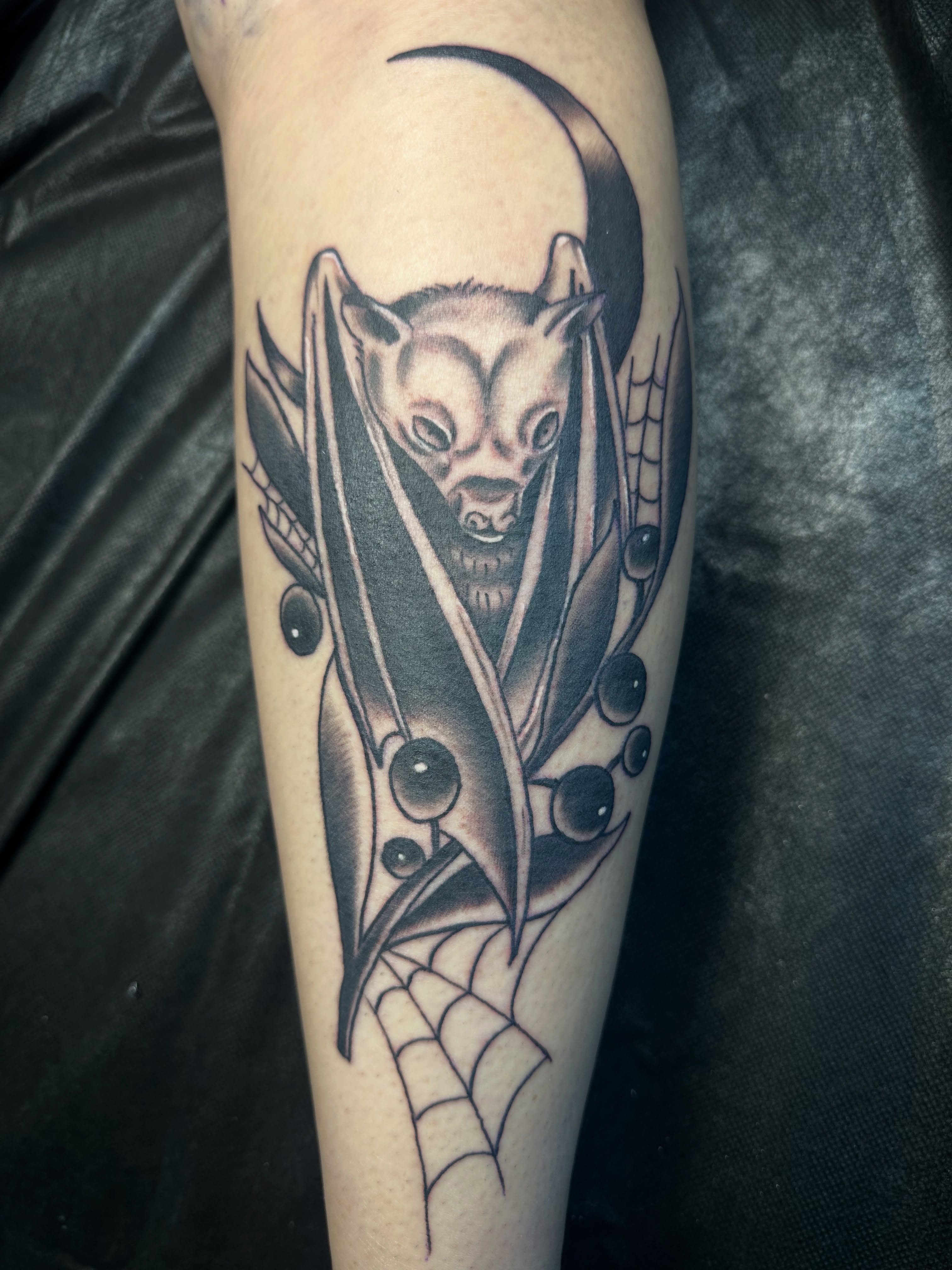 Tattoo by @derricknail — black_and_grey