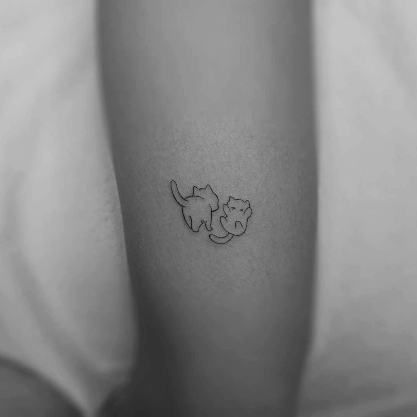 Tattoo by @gorae_tattoo — minimalist