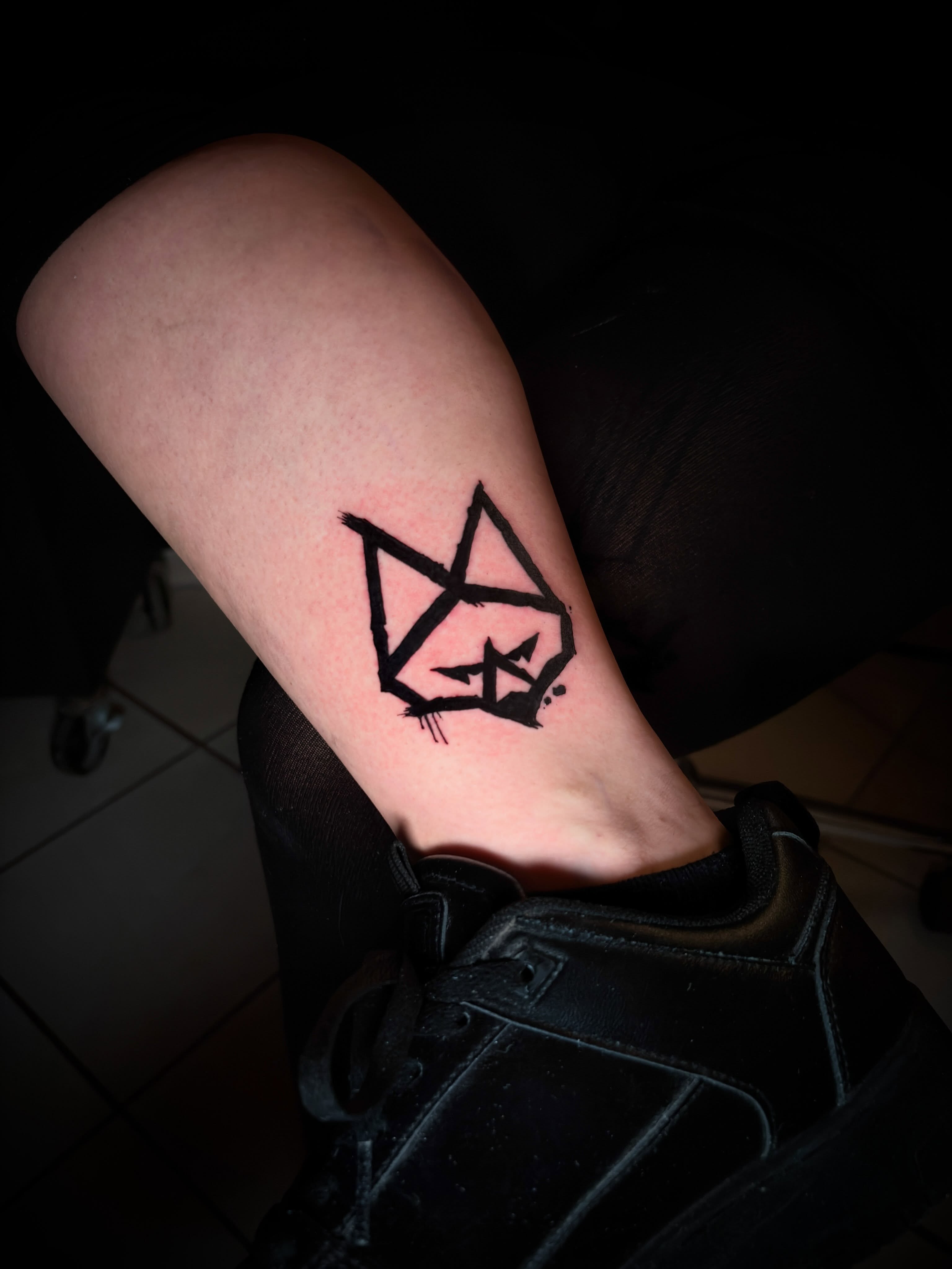 Geometric symbol geometric tattoo on the calf by lu ๐