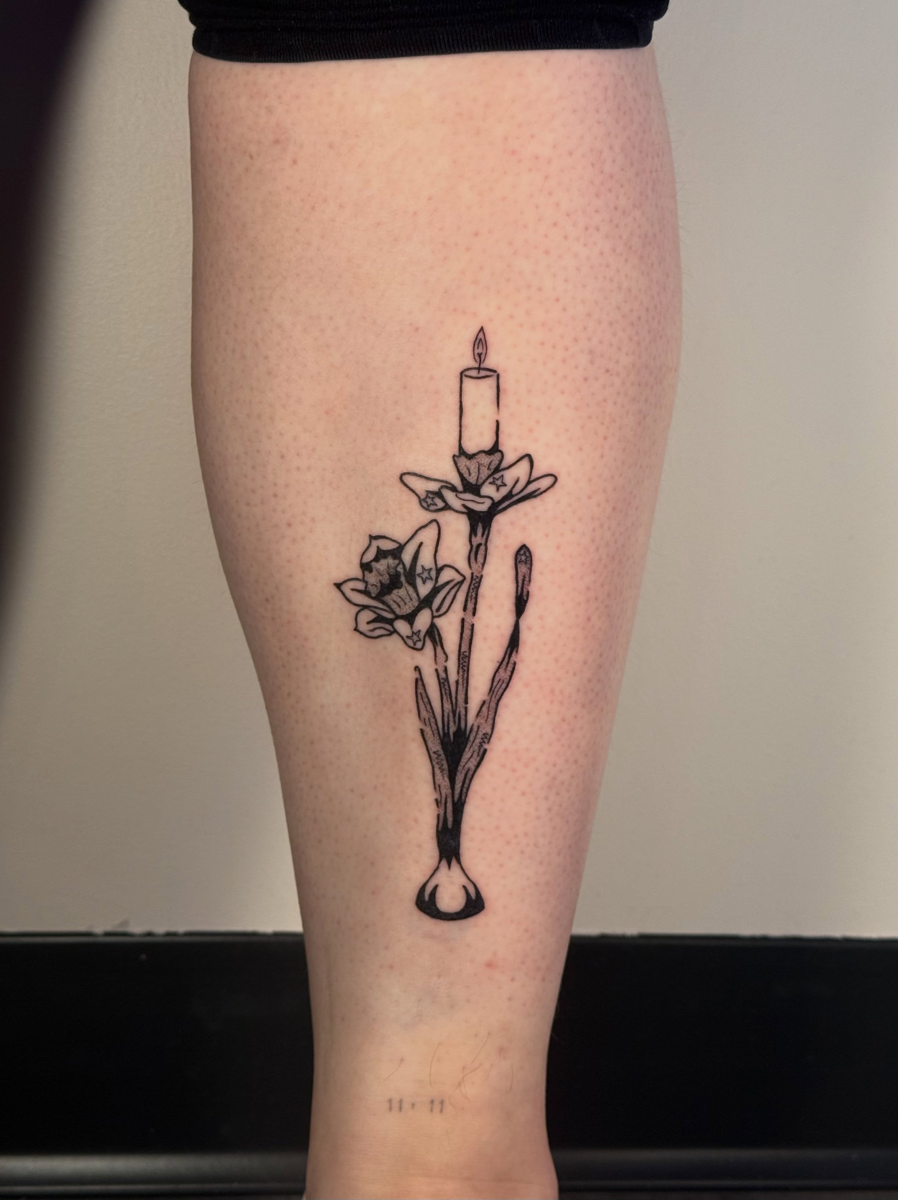 Tattoo by @chemilieon — black_and_grey