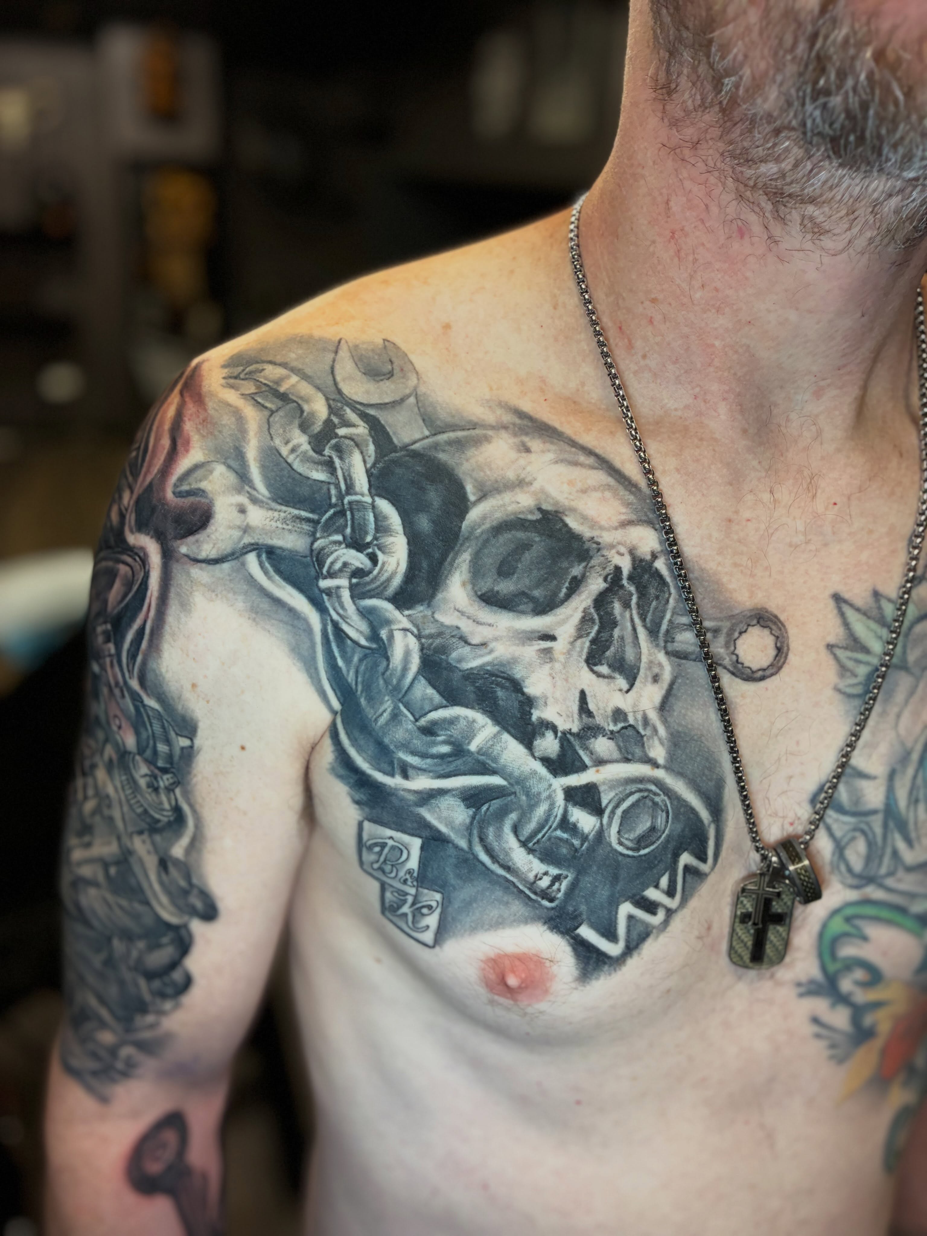 Tattoo by @kilinkstr14 — black_and_grey, realism