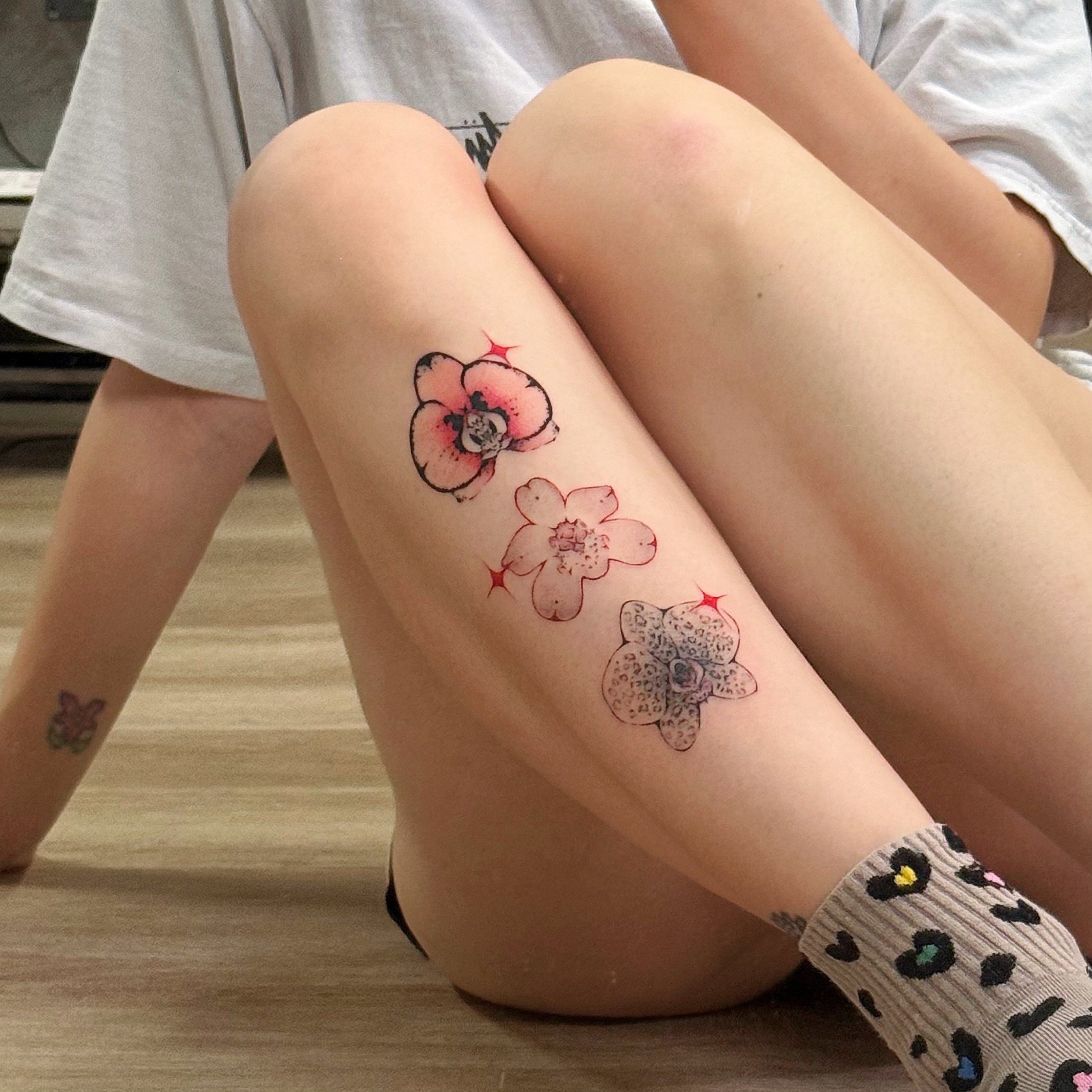 Tattoo by @ta2_echo โ dotwork
