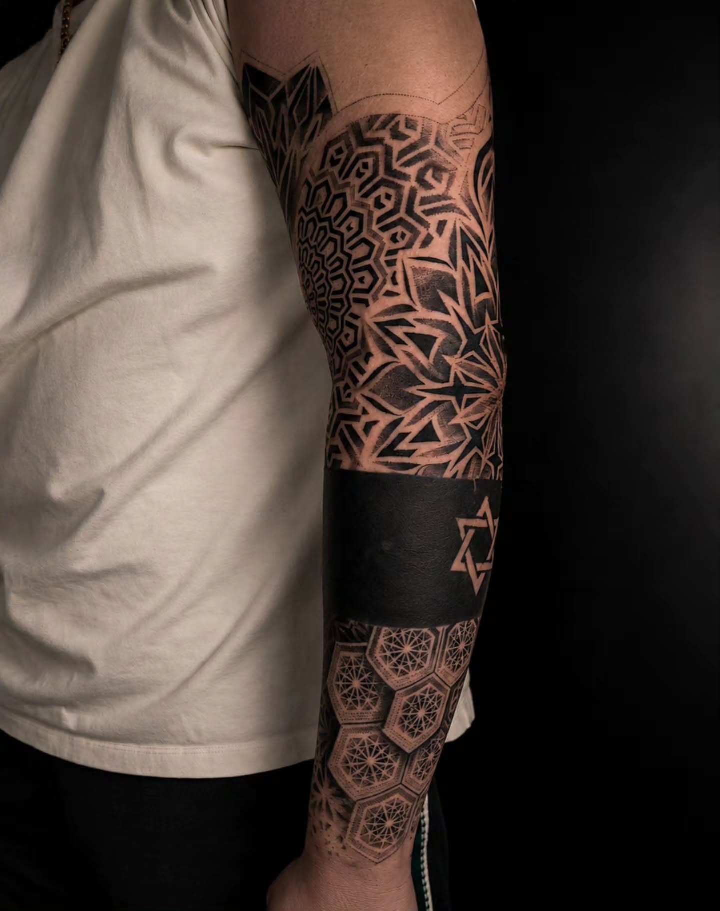 Tattoo by @toa_monti — geometric