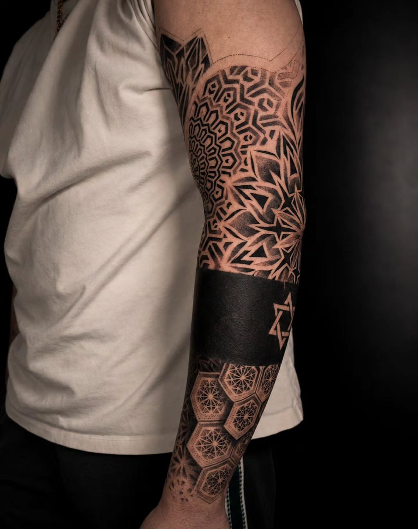 Tattoo by @toa_monti — geometric