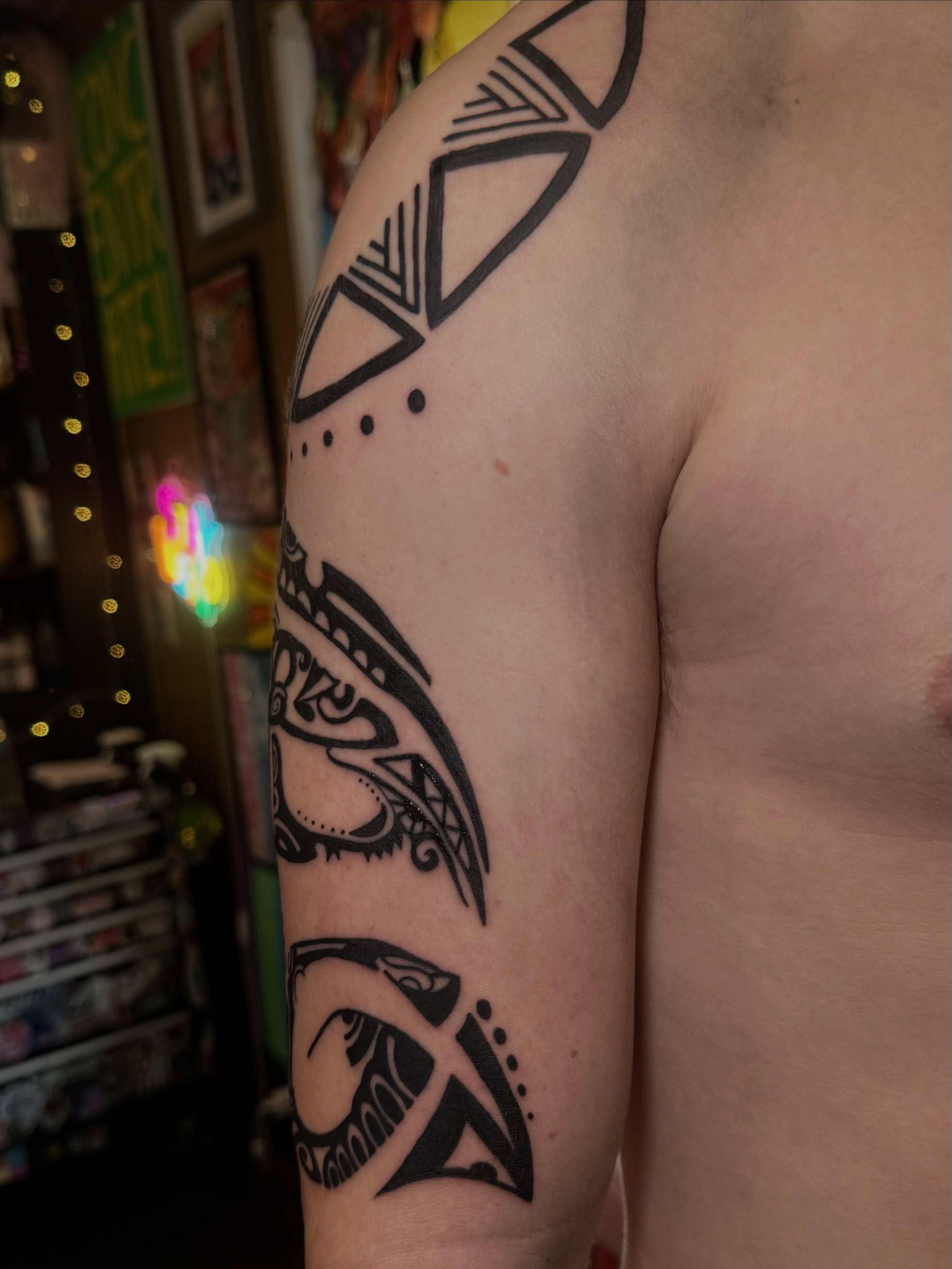 Tattoo by @fkry_tattoo — tribal, dotwork