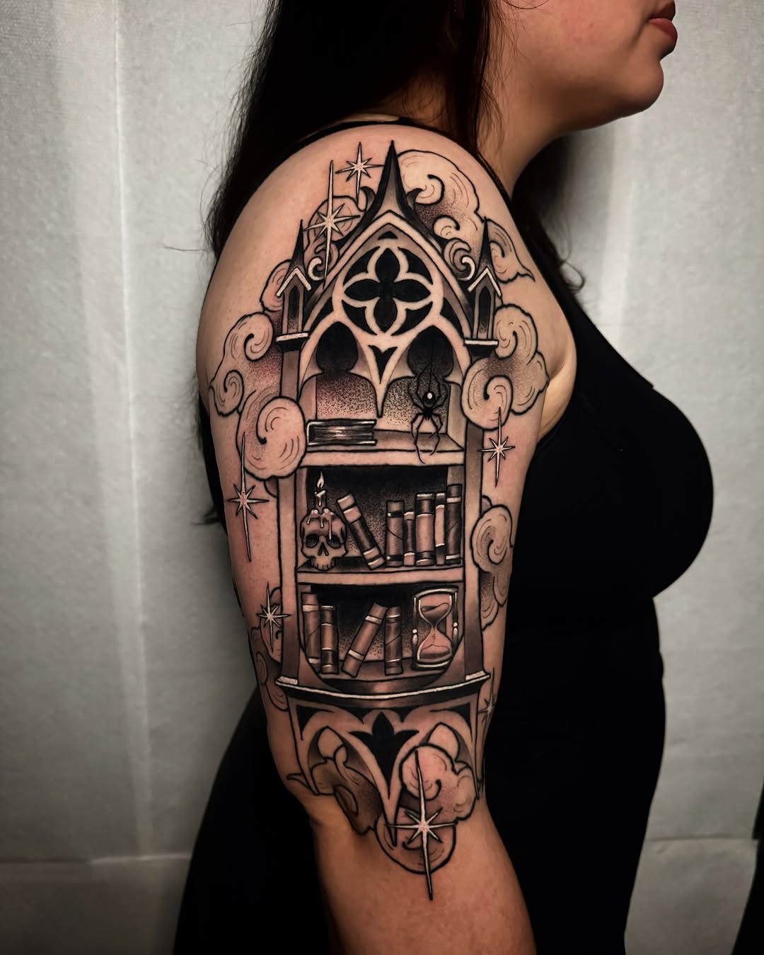 Tattoo by @yesitattoos — black_and_grey