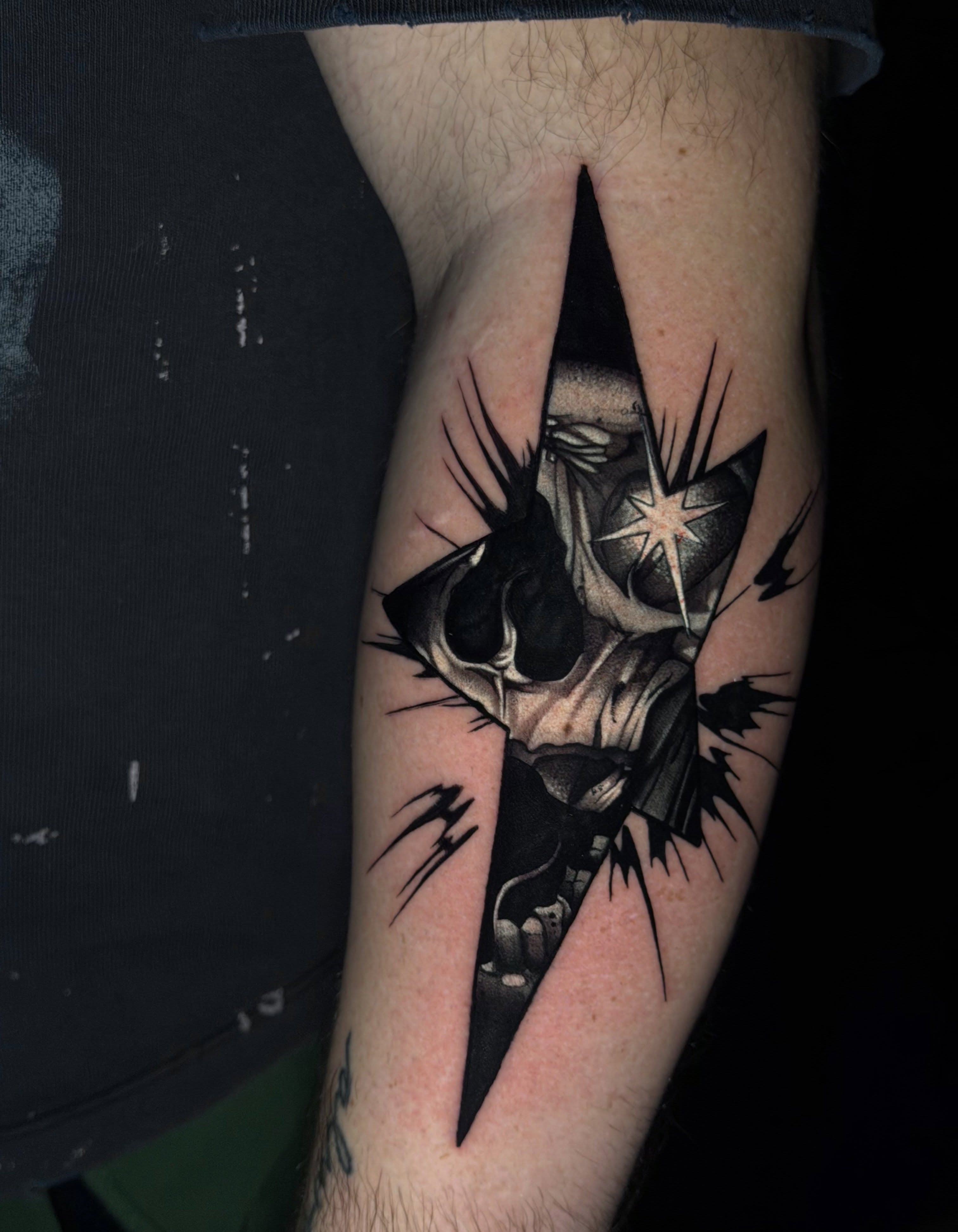 Tattoo by @tattoosbygiovanni — dark_realism