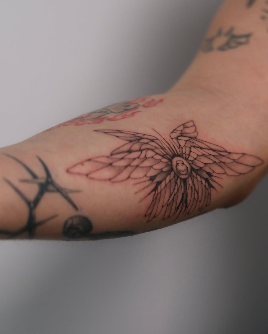 Tattoo by @moonfexx — black_and_grey