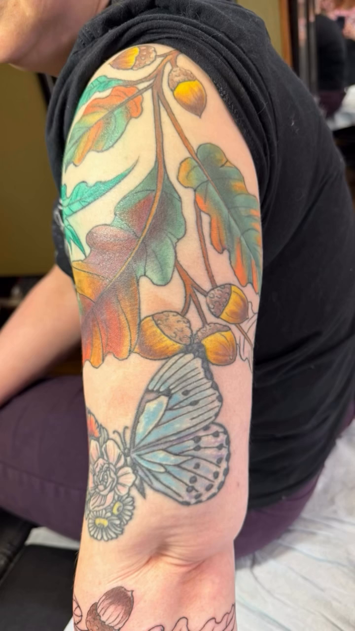 Tattoo by @madamelazongastattoo — neo_traditional, watercolor