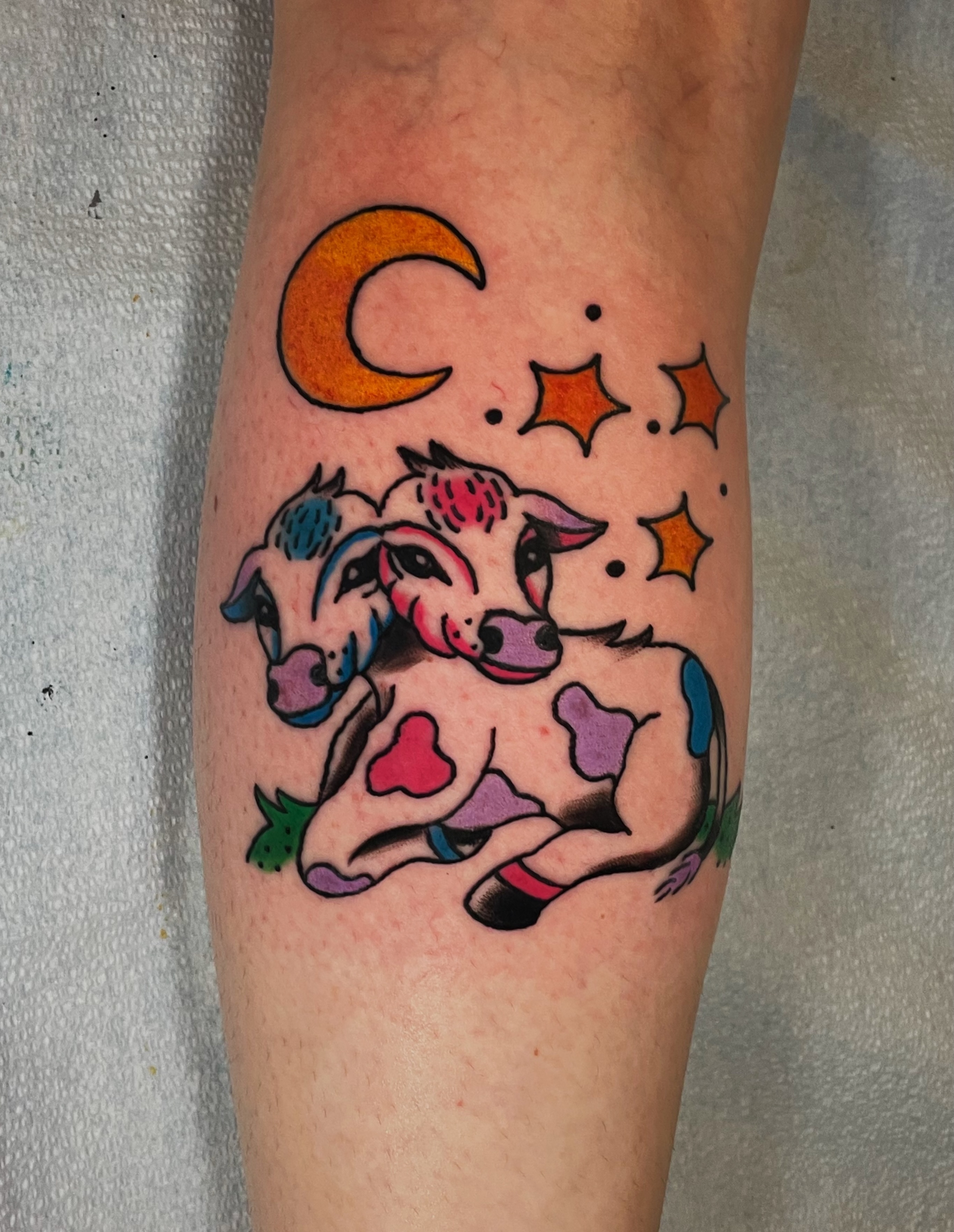 Tattoo by @gllumee — american_traditional