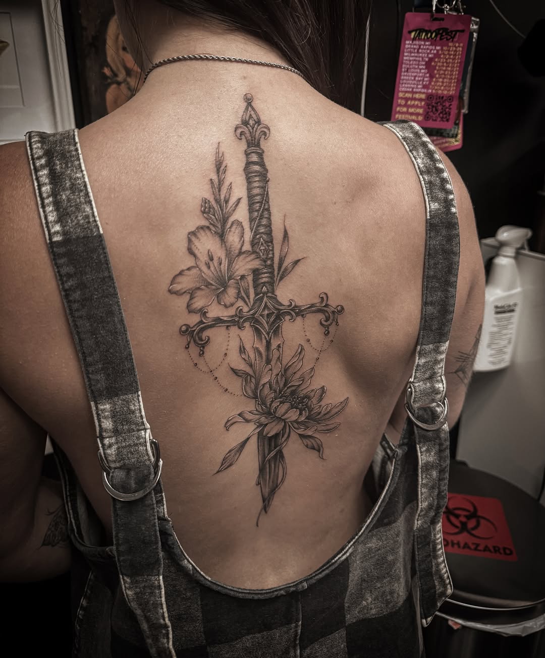 Tattoo by @linework_lacey — black_and_grey, ornamental