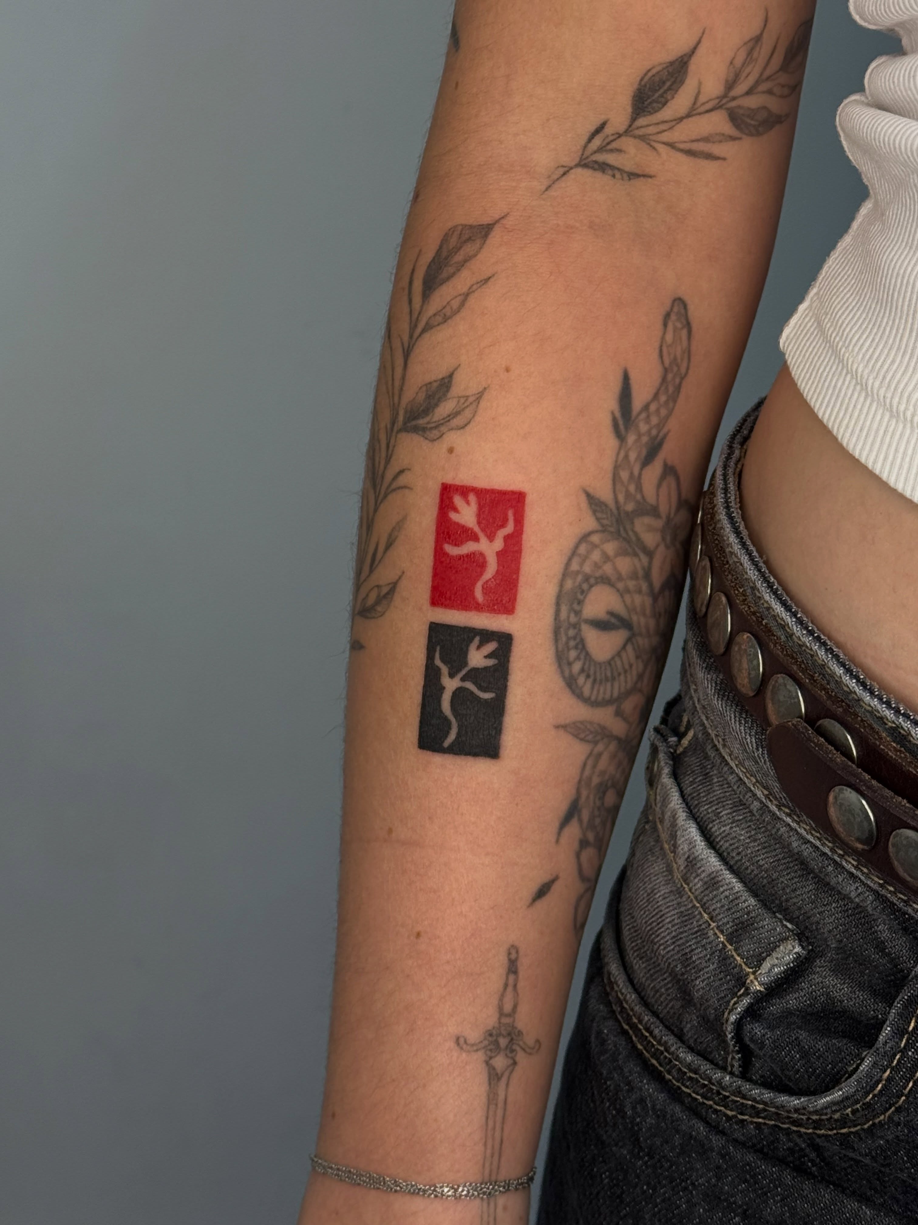 Tattoo by @studioalisi — geometric