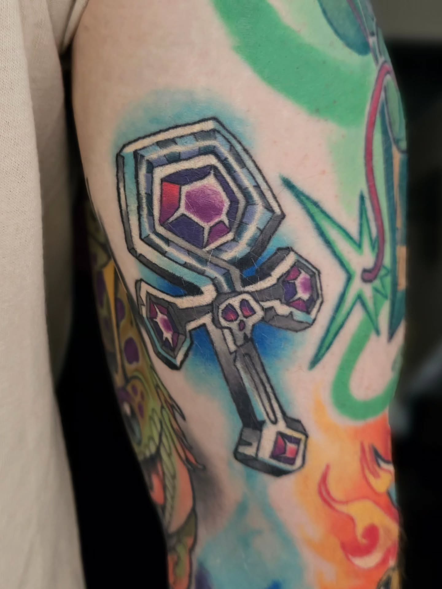 Tattoo by @alexalachutatattoos — geometric