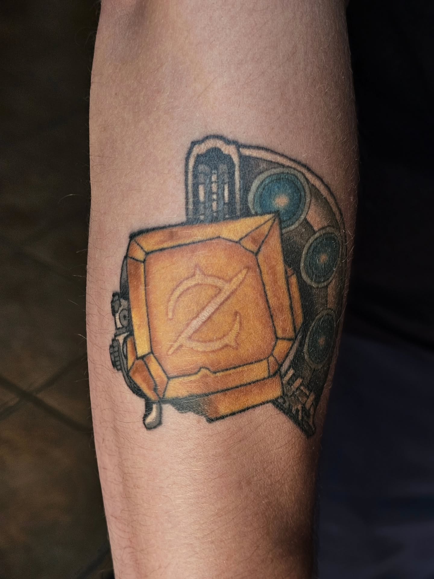 Tattoo by @alexalachutatattoos — geometric