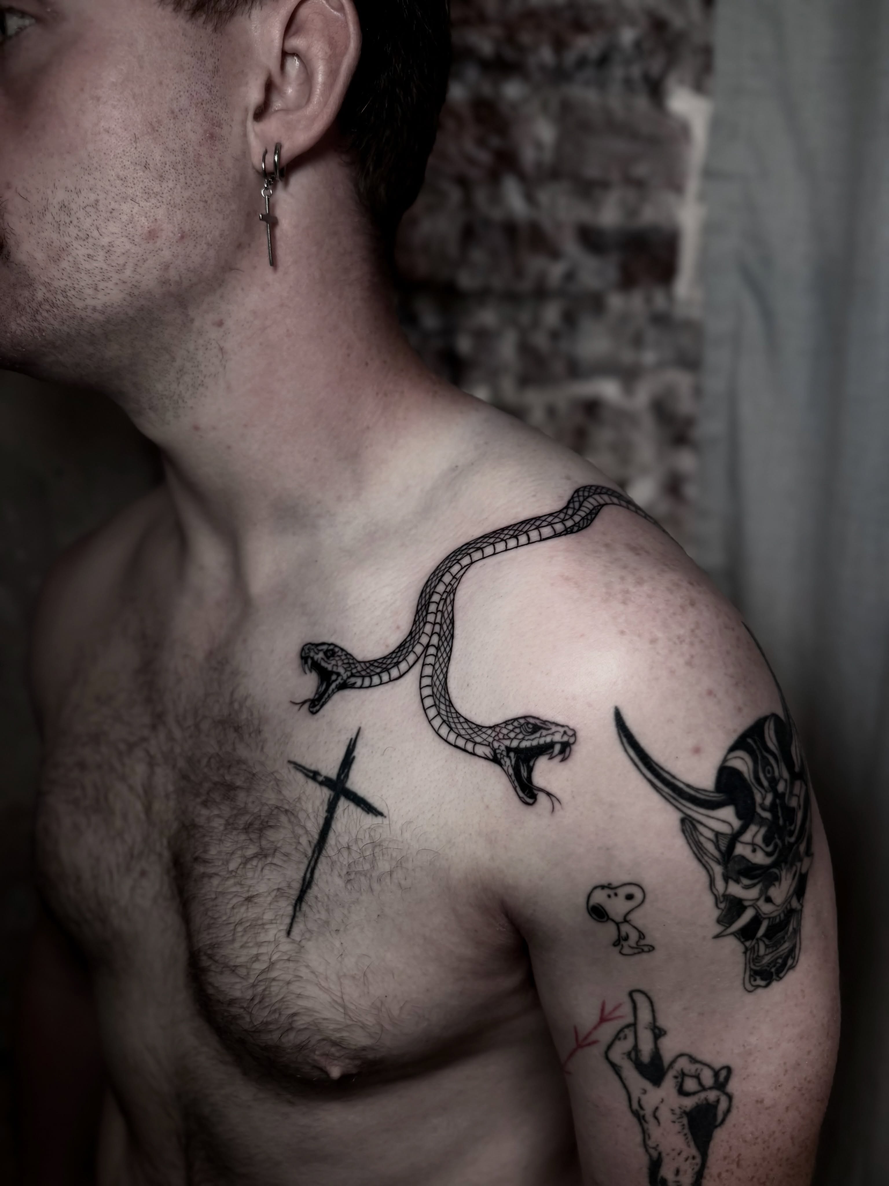 Tattoo by @oliversoames β black_and_grey