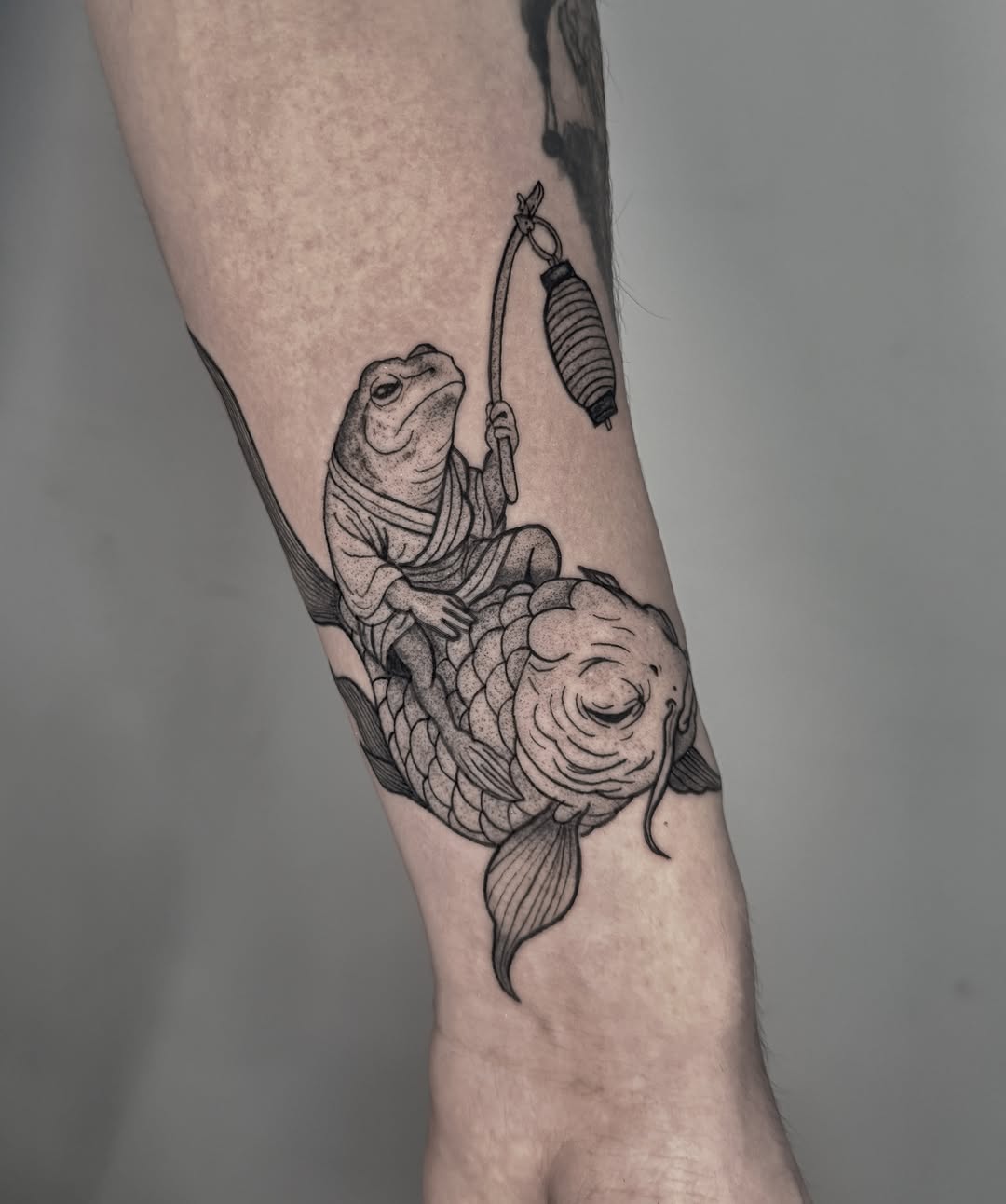 Tattoo by @maaru.tattoo — black_and_grey