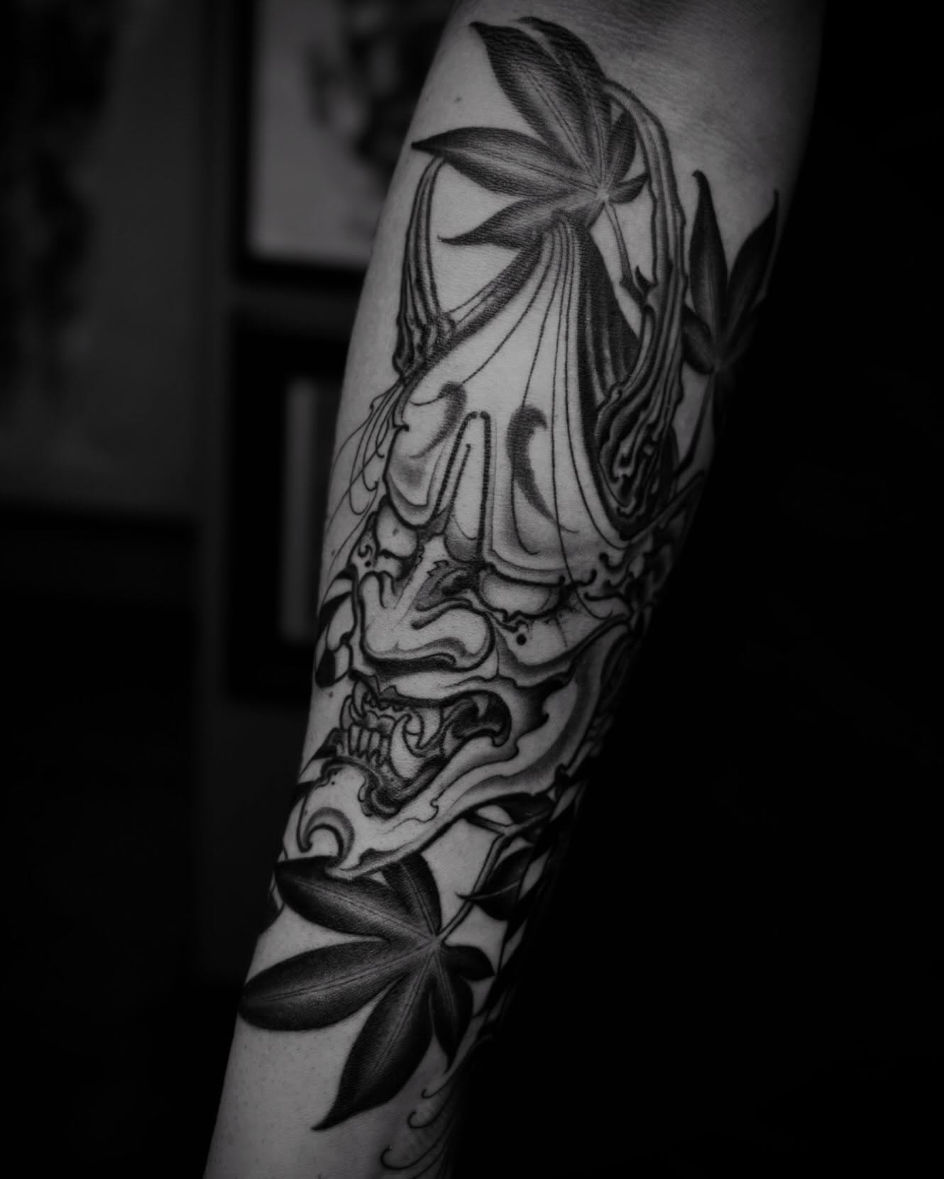 Tattoo by @lorenzotattoos — black_and_grey, japanese_irezumi